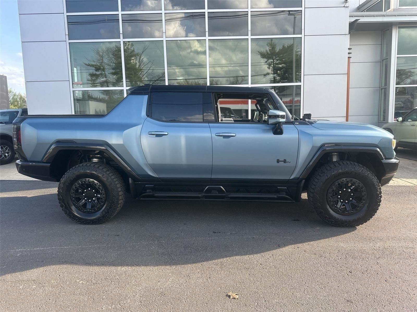 GMC HUMMER EV  2024