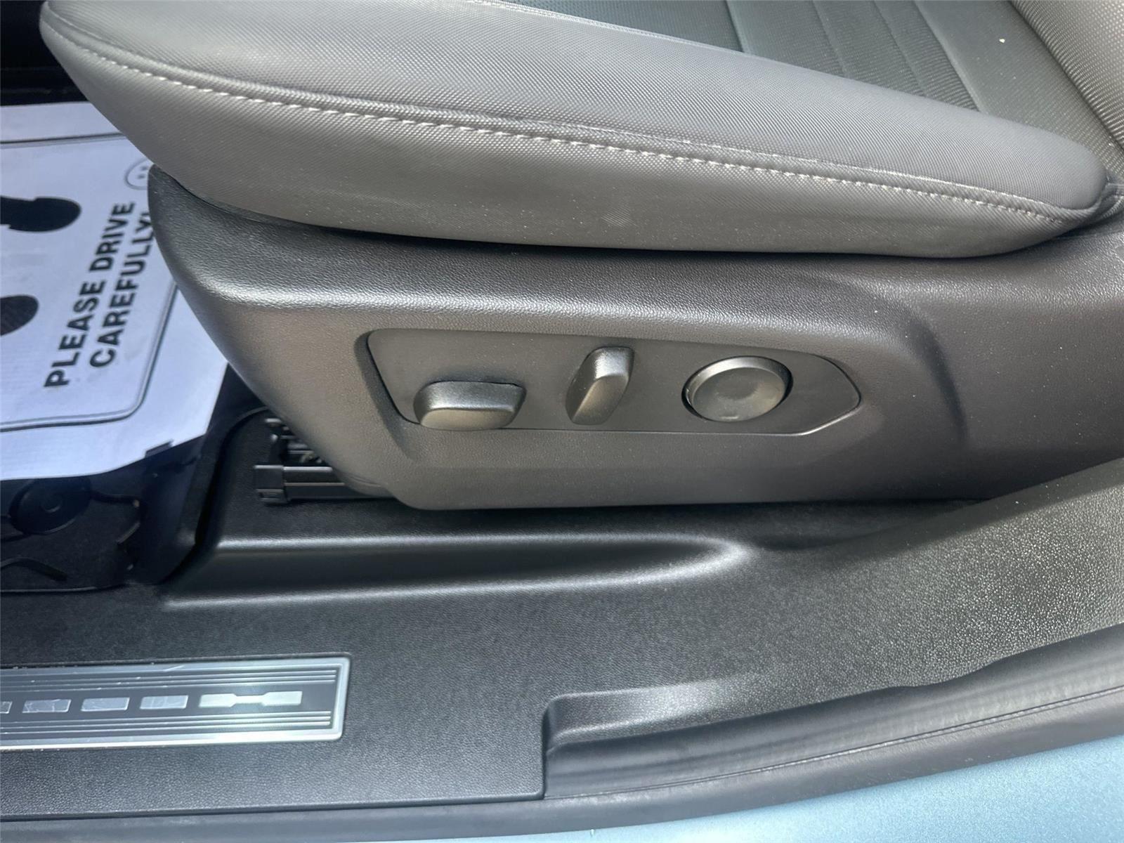 GMC HUMMER EV  2024