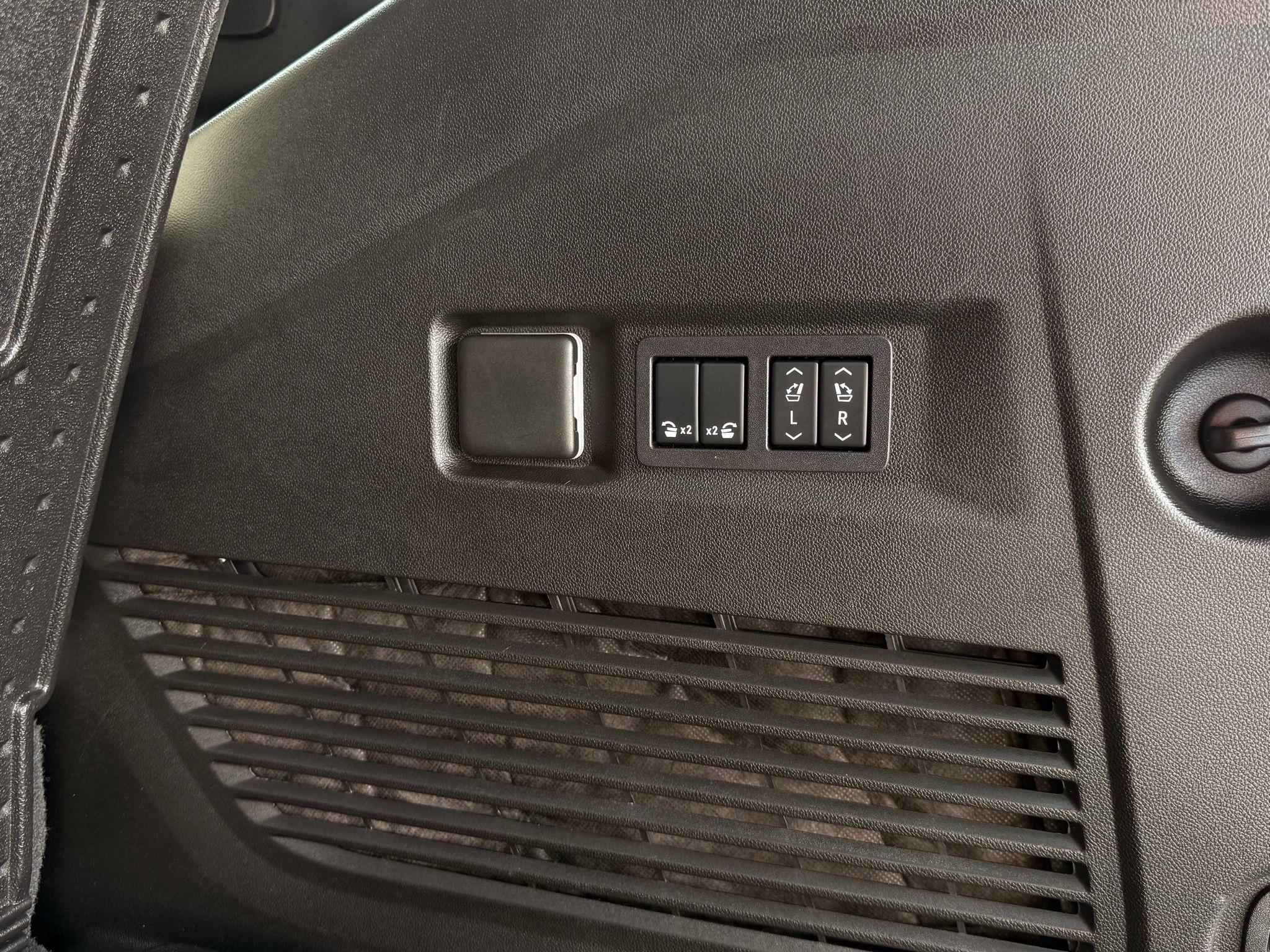 Chevrolet Tahoe  2025