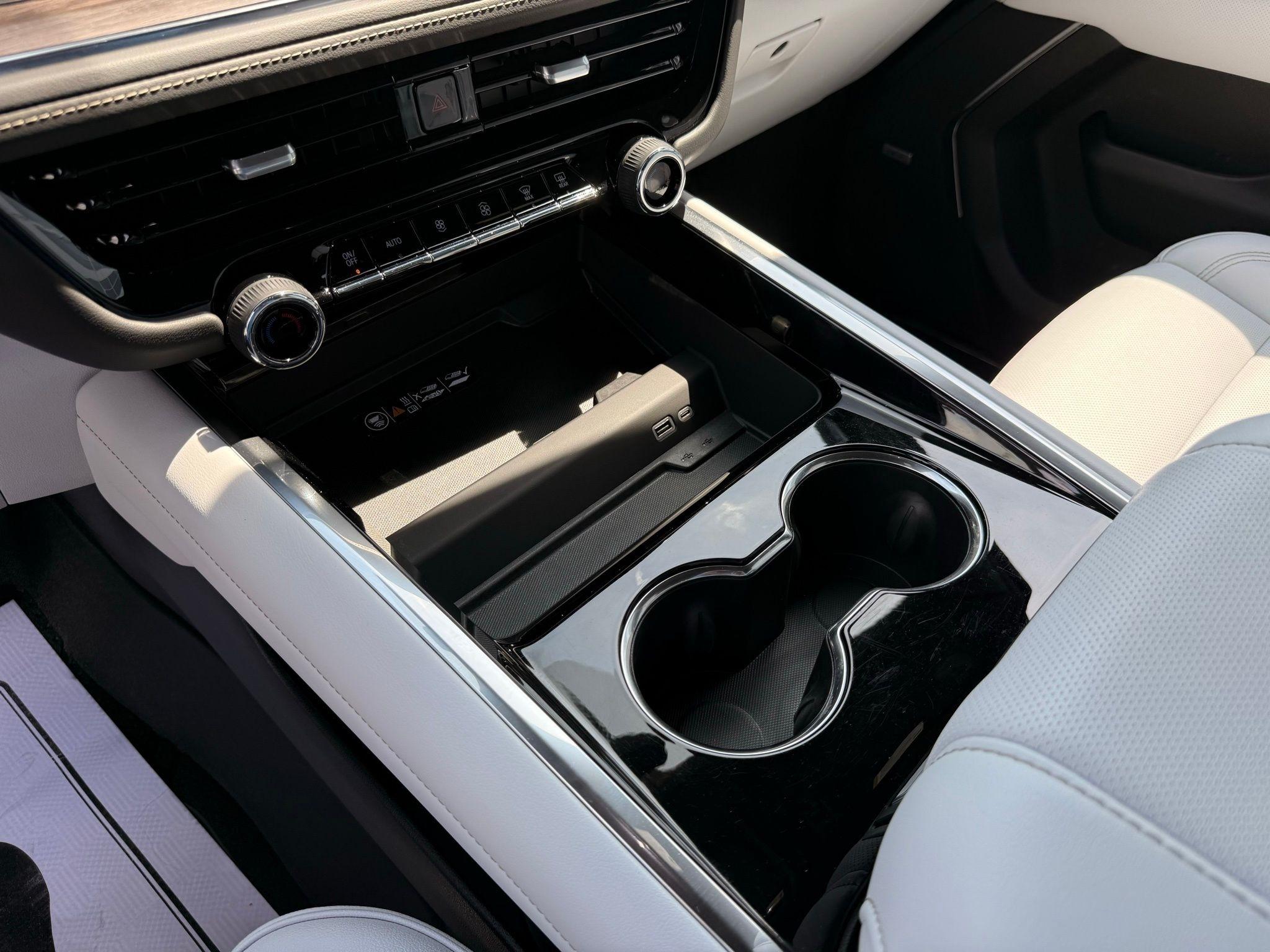 Chevrolet Tahoe  2025