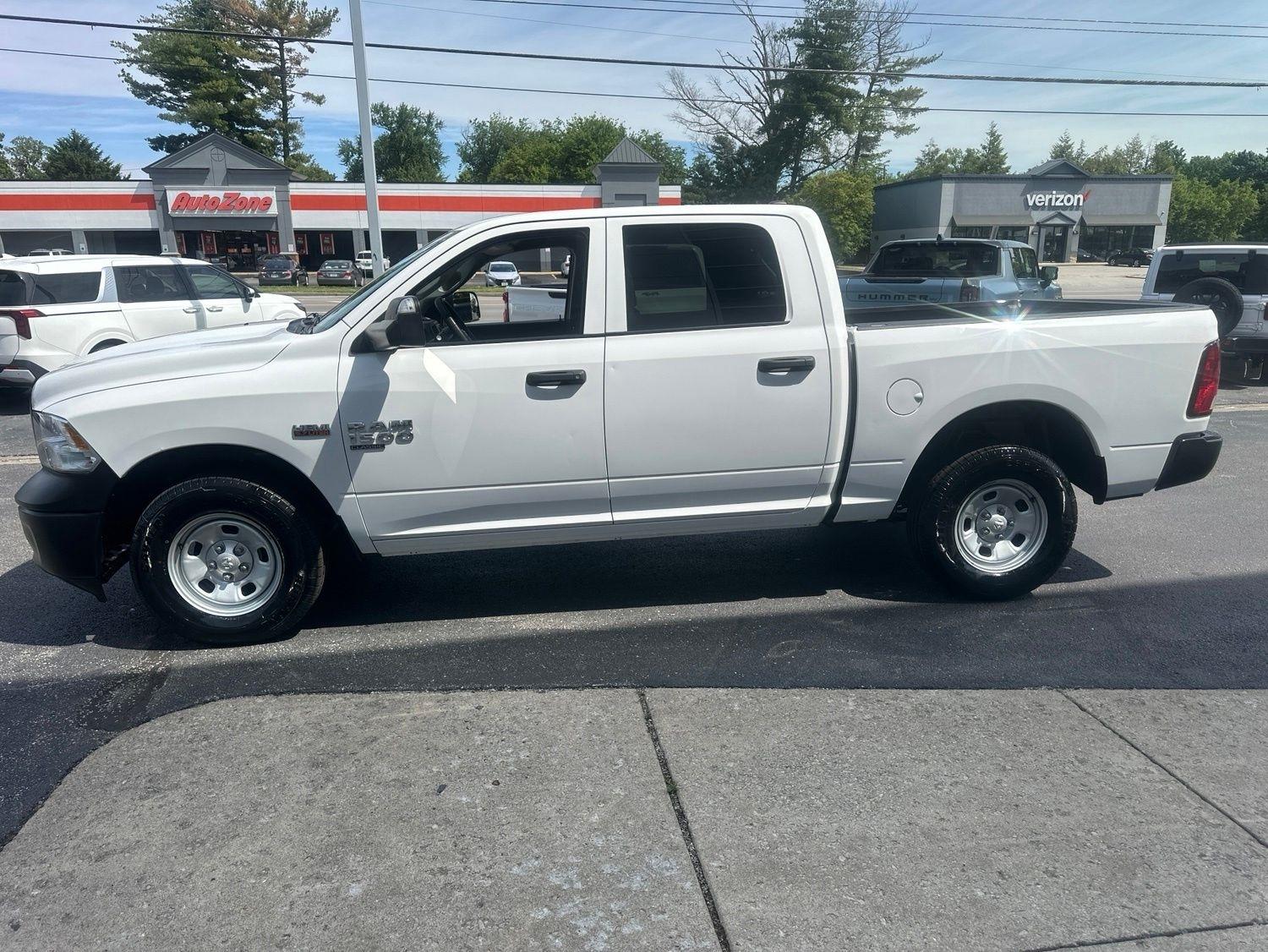 RAM 1500 Classic  2024
