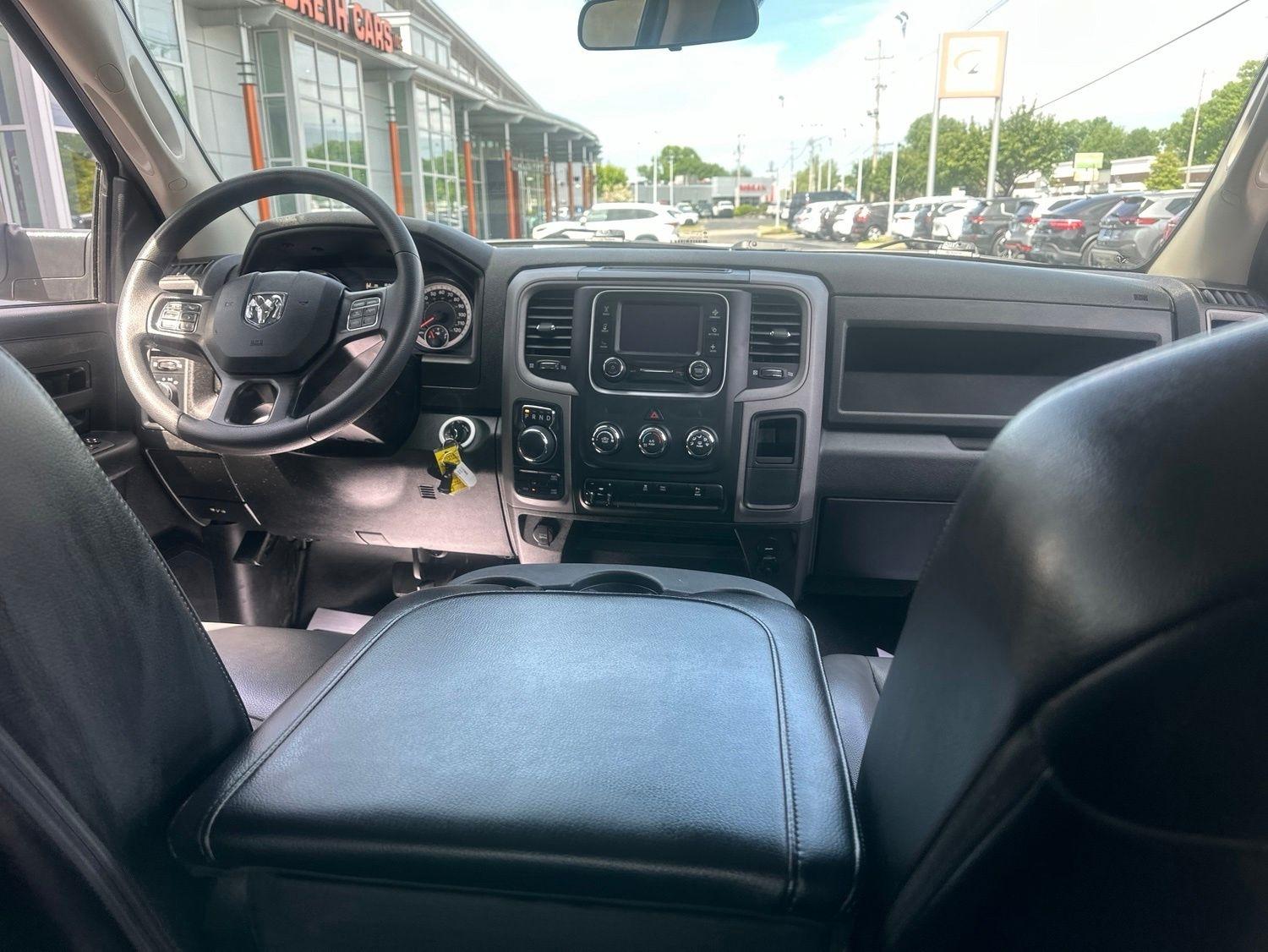 RAM 1500 Classic  2024