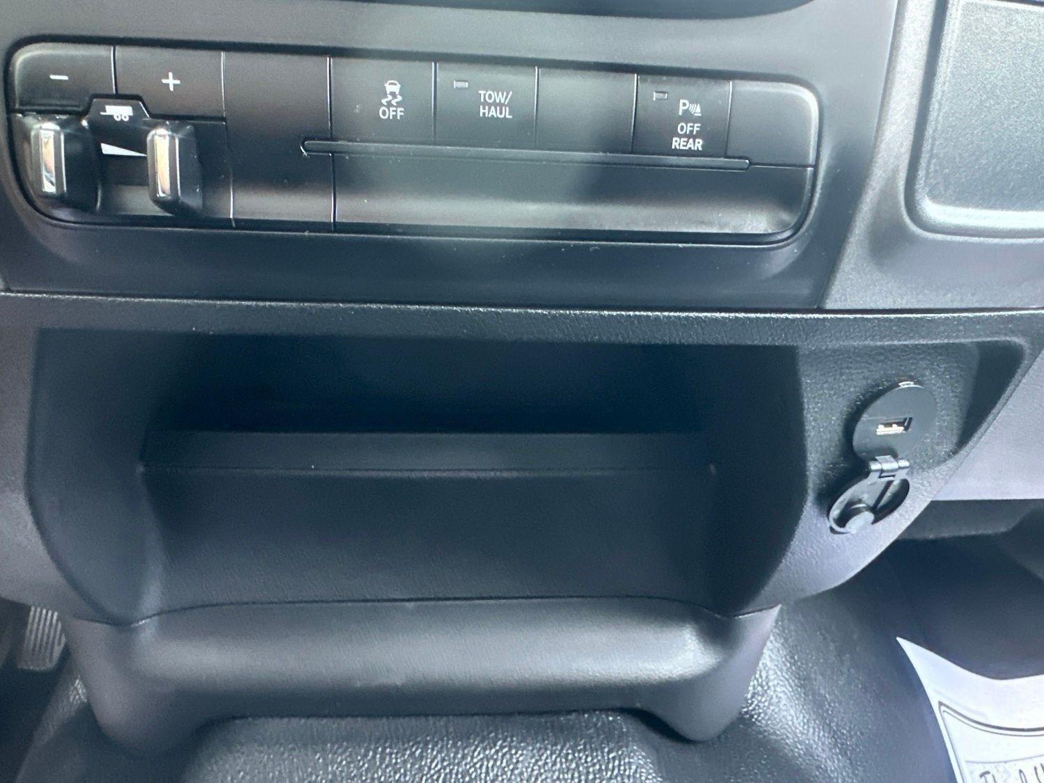 RAM 1500 Classic  2024