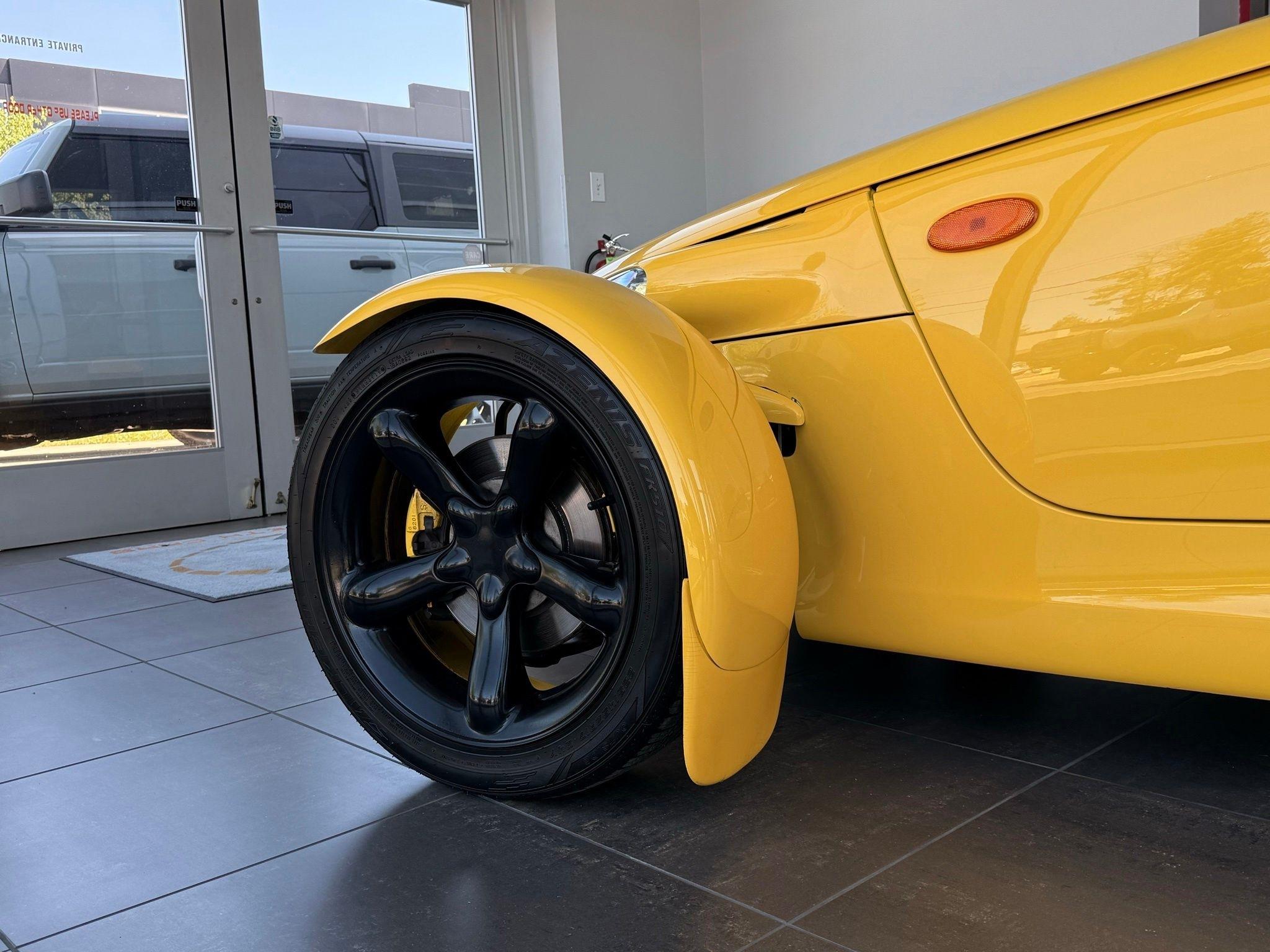 Plymouth Prowler  1999