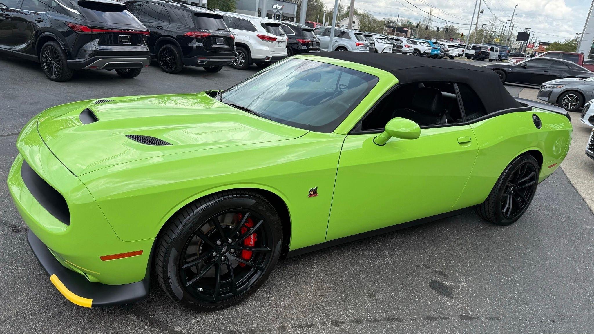 Dodge Challenger  2023