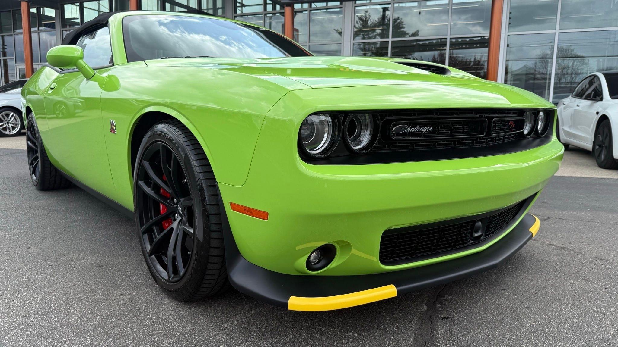 Dodge Challenger  2023