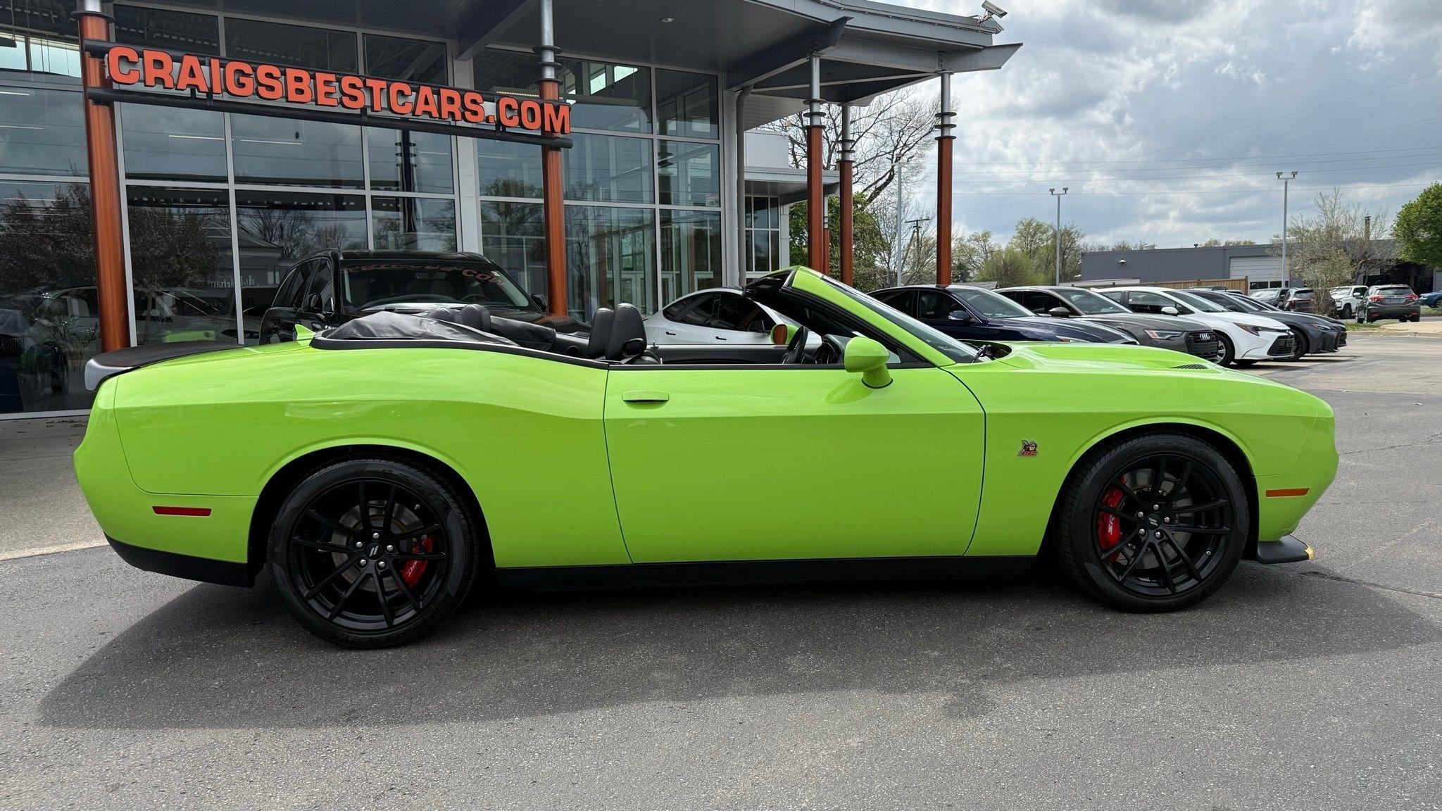 Dodge Challenger  2023