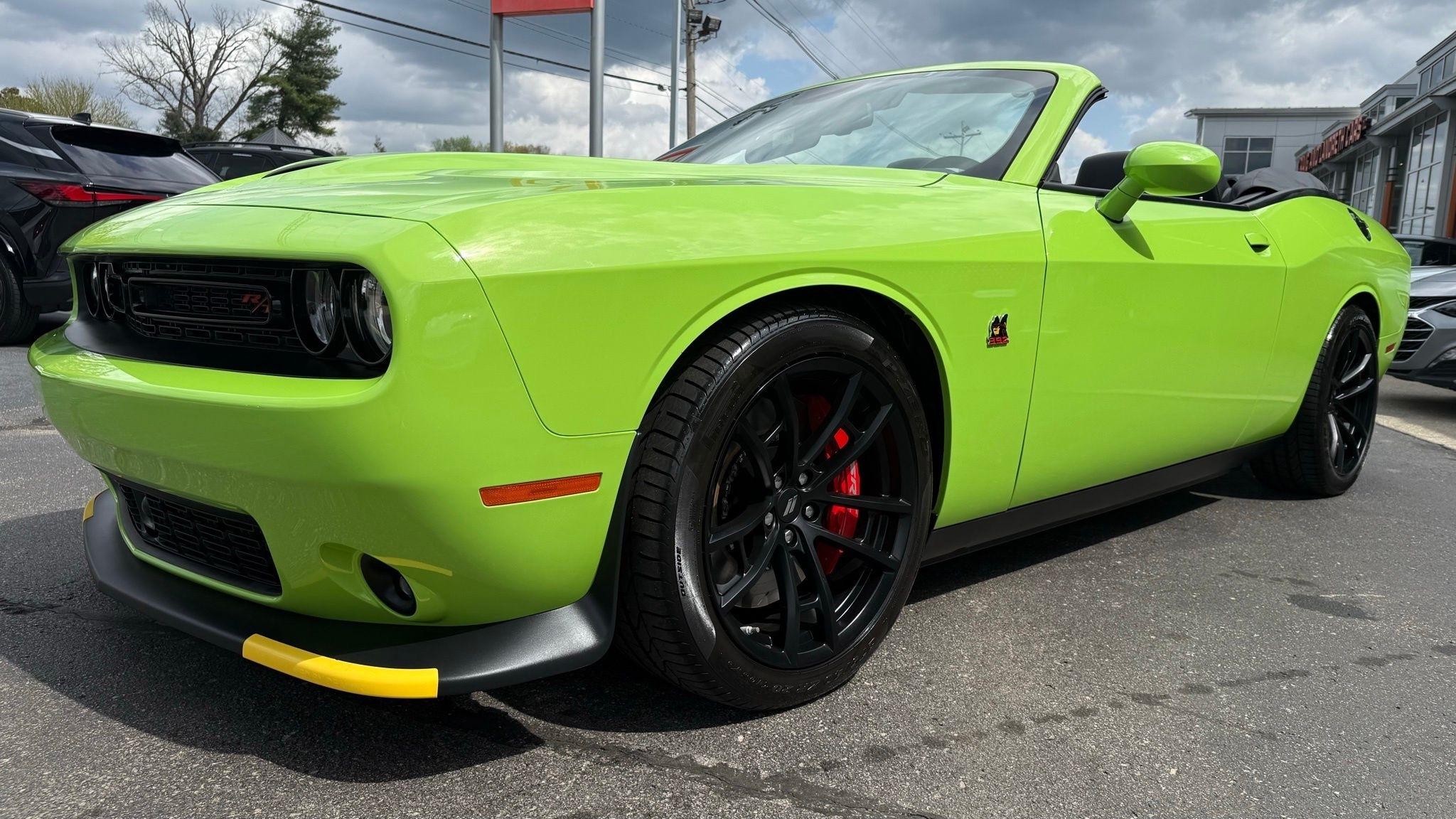 Dodge Challenger  2023