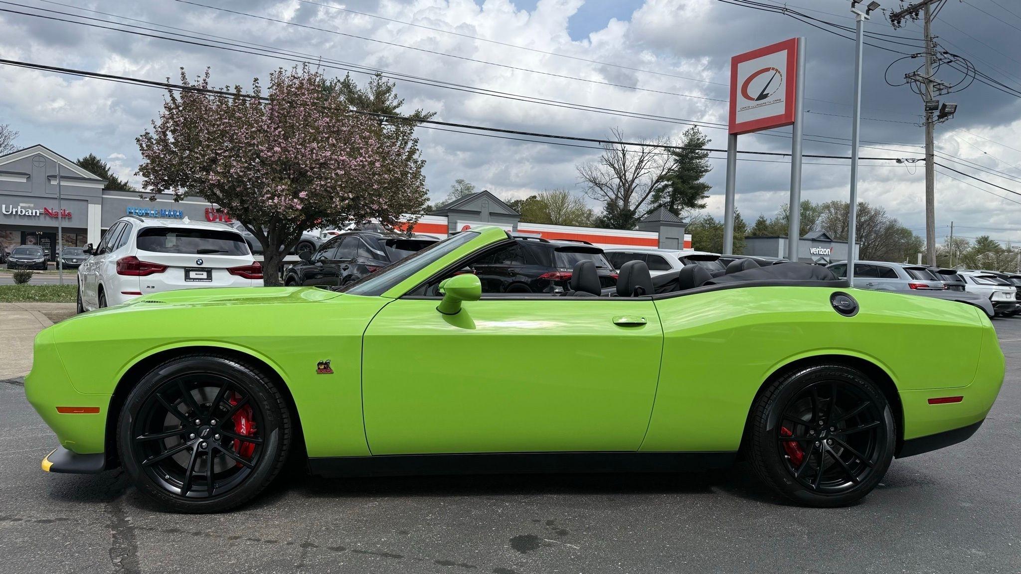 Dodge Challenger  2023