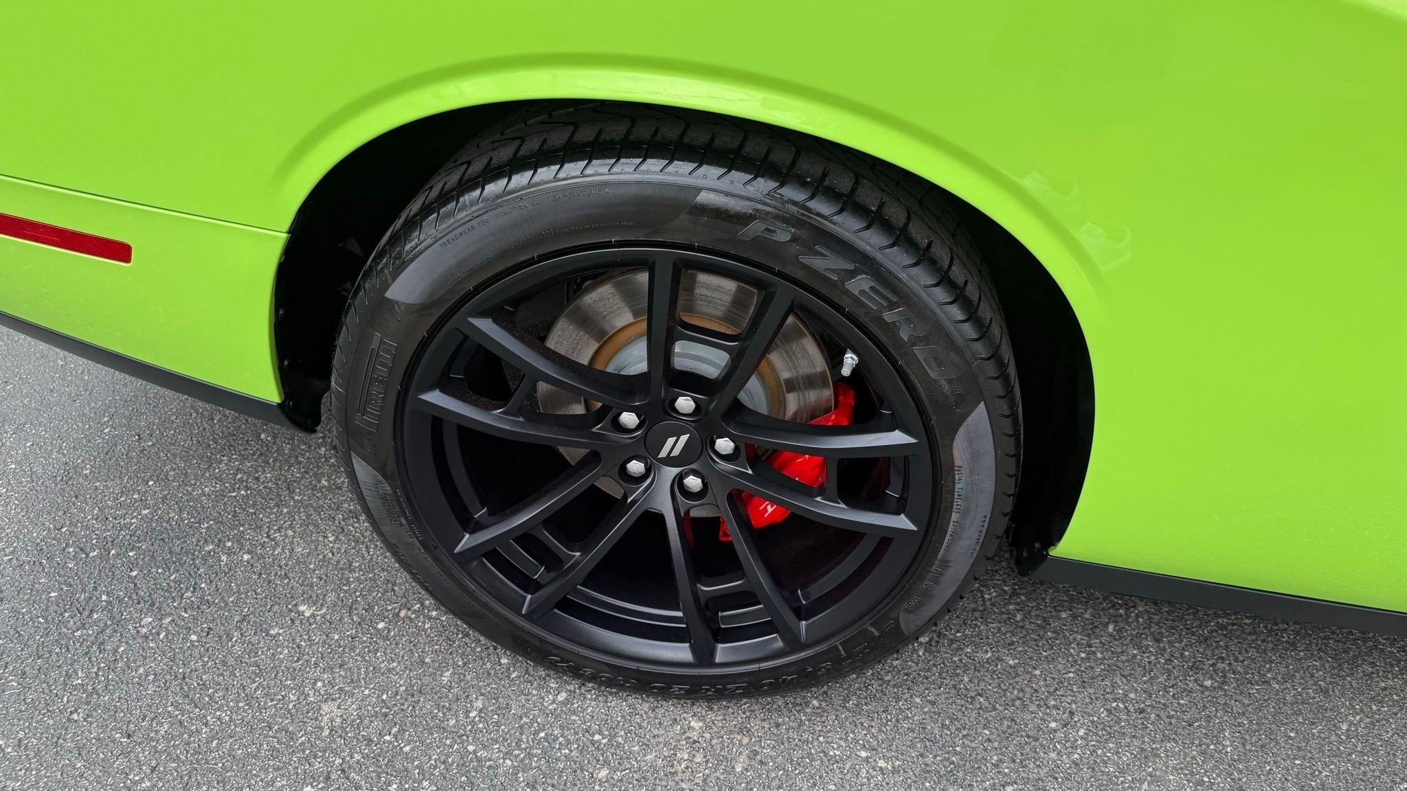 Dodge Challenger  2023