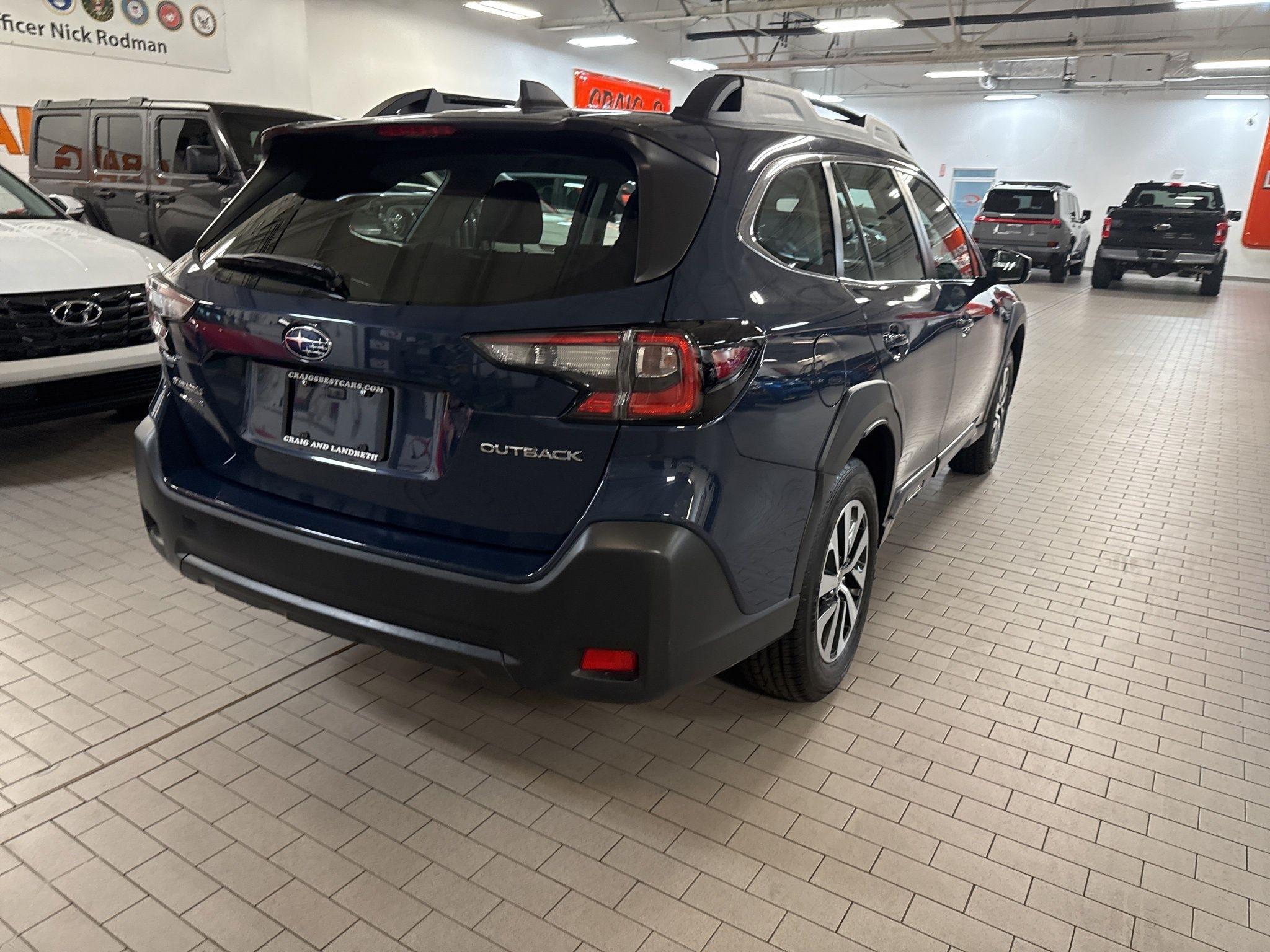 Subaru Outback  2023