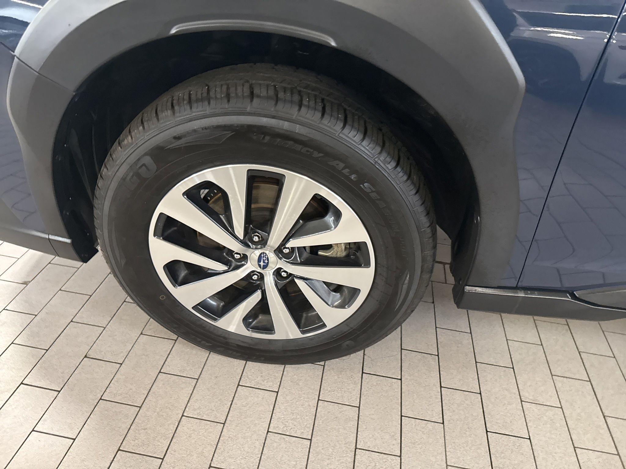 Subaru Outback  2023