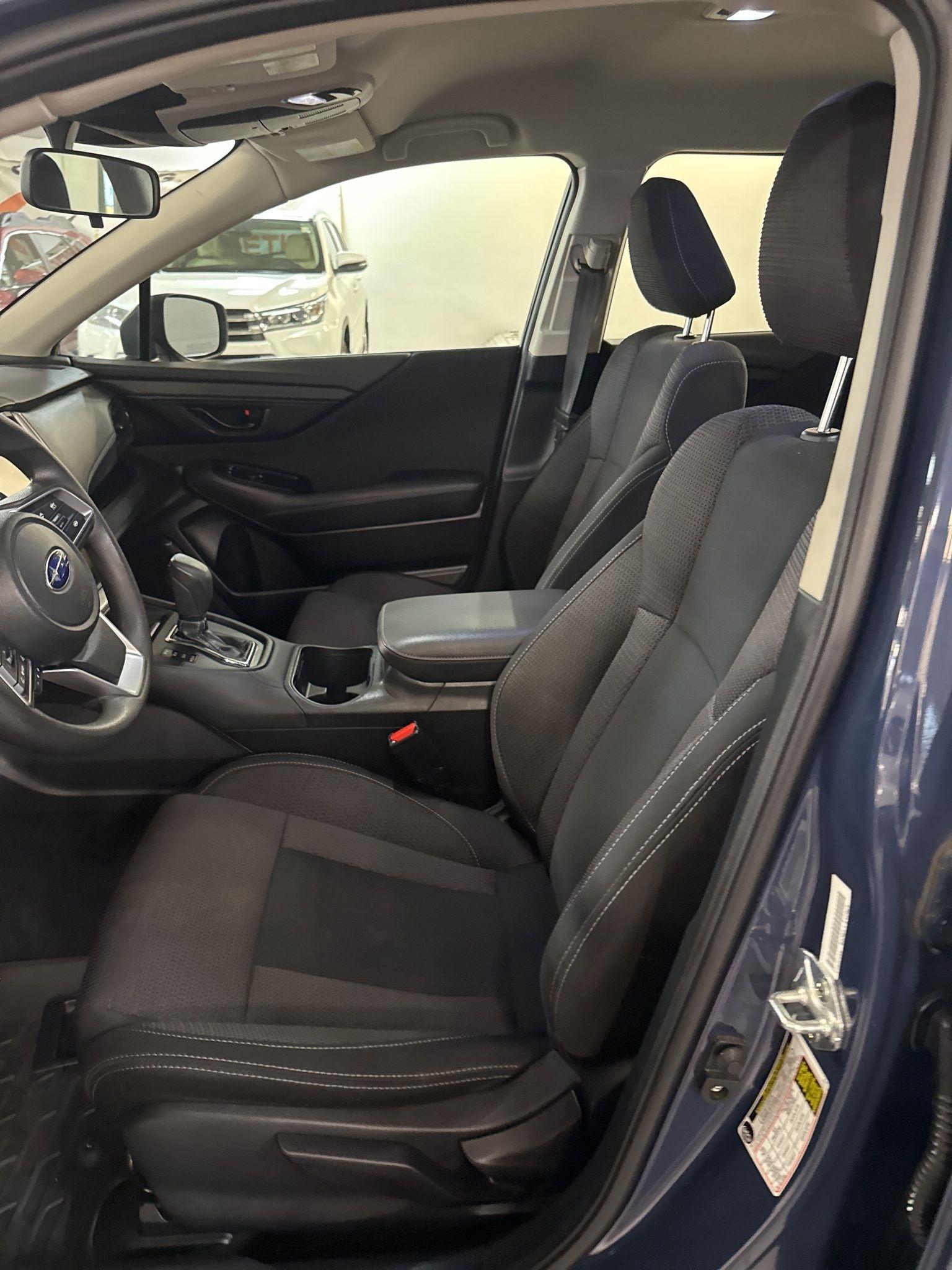 Subaru Outback  2023