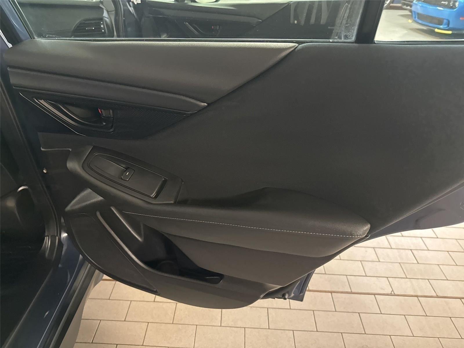 Subaru Outback  2023