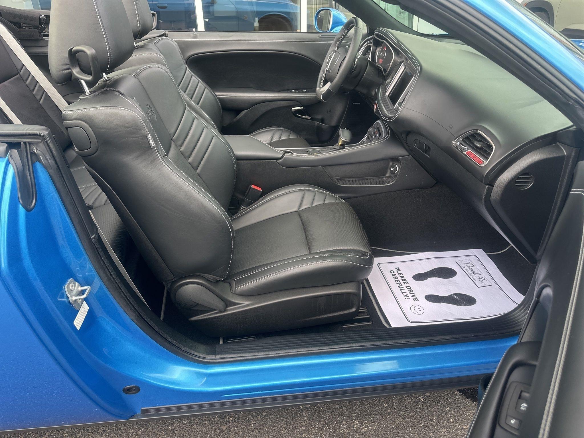 Dodge Challenger  2023