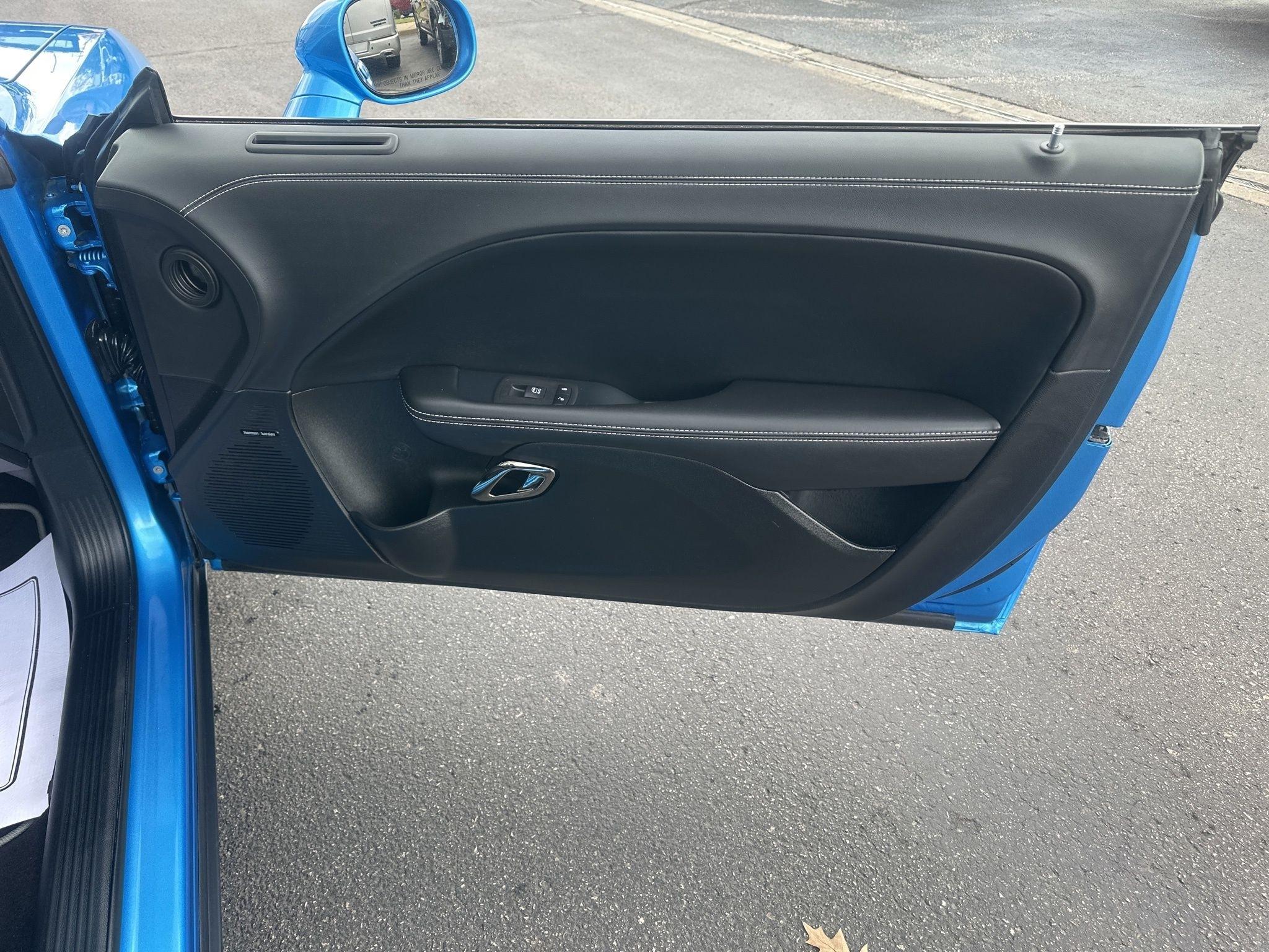 Dodge Challenger  2023