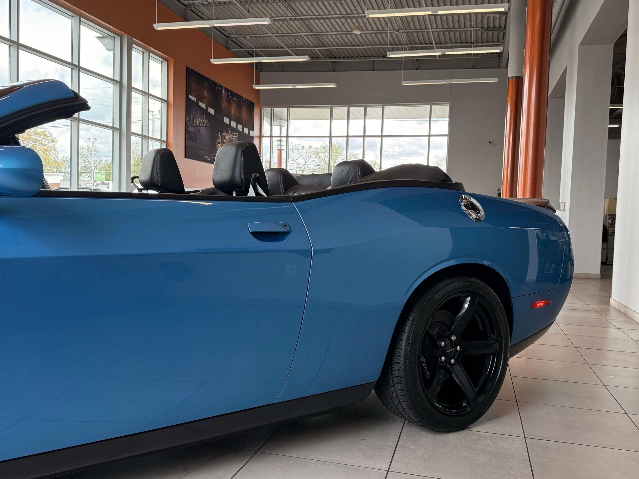 Dodge Challenger  2023