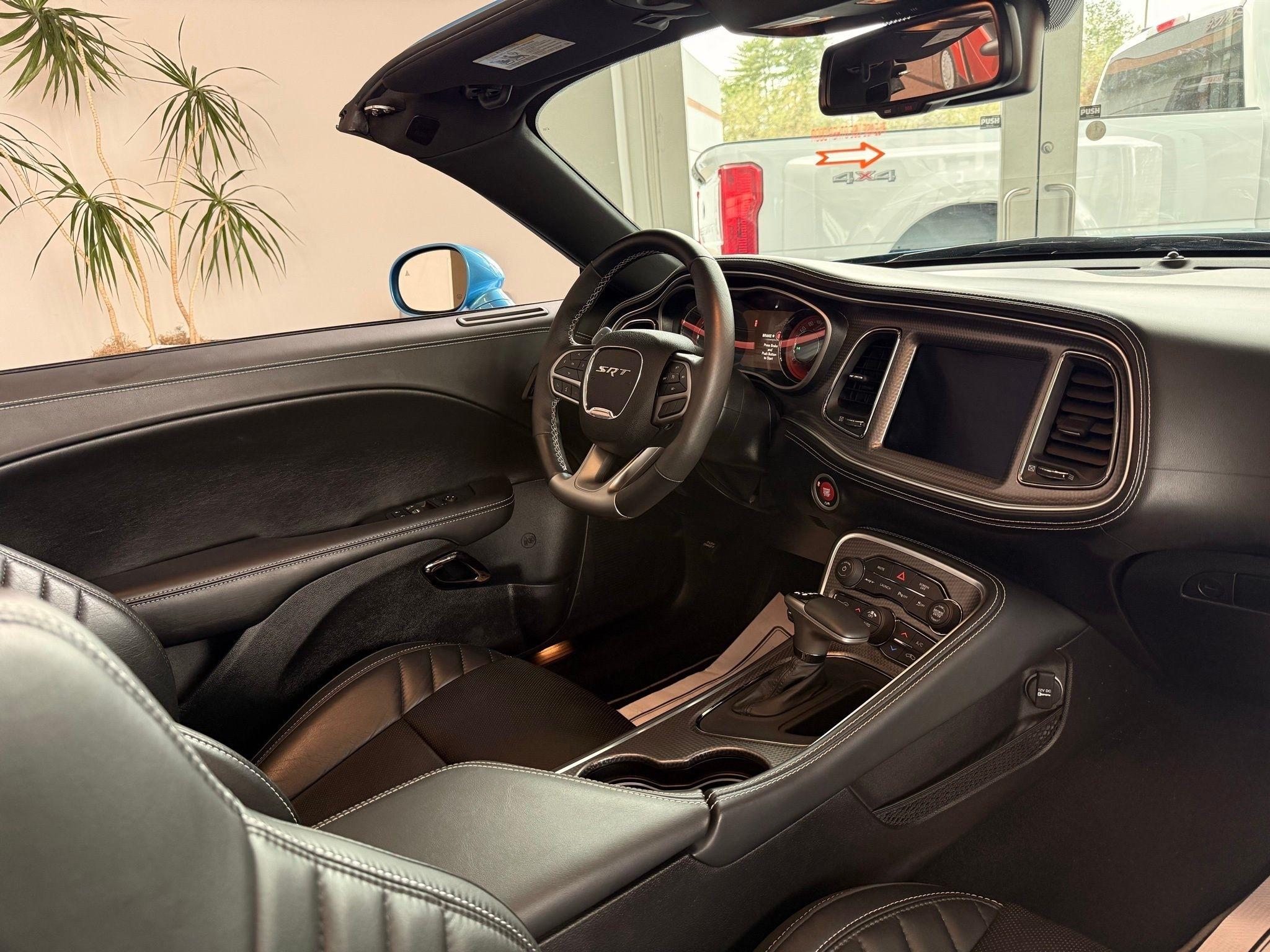 Dodge Challenger  2023