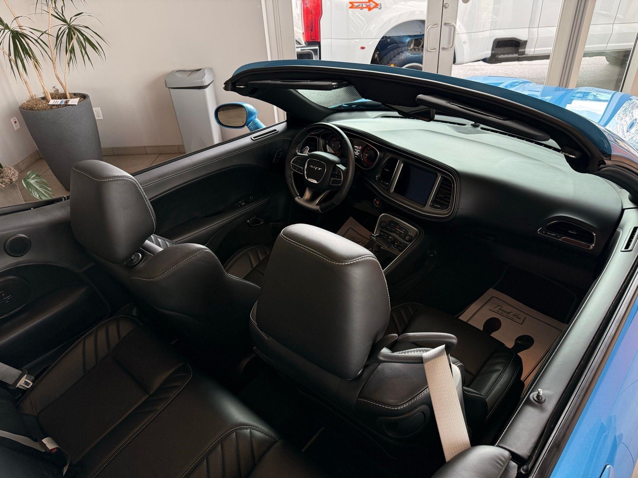 Dodge Challenger  2023