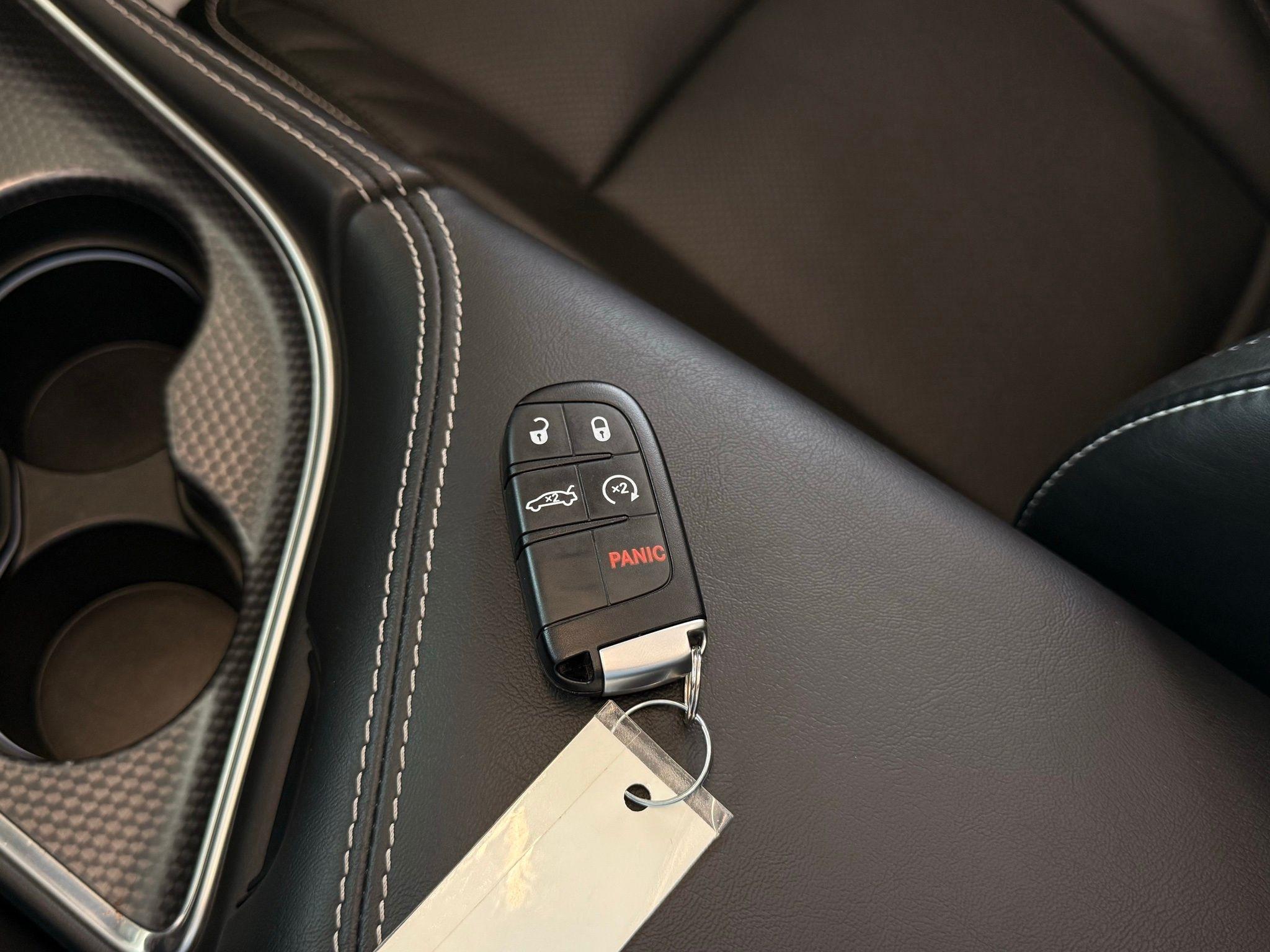 Dodge Challenger  2023