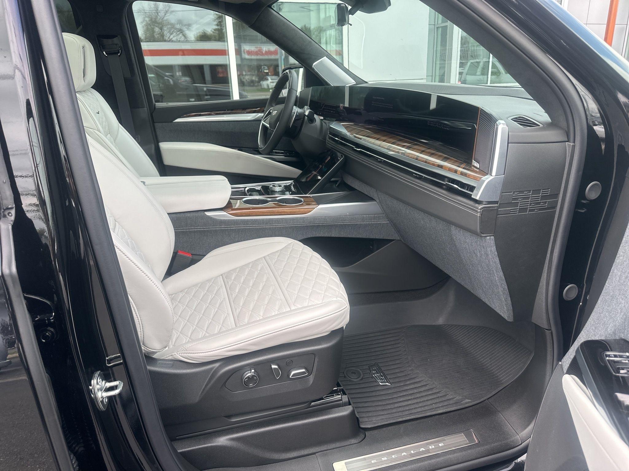 Cadillac Escalade  2026