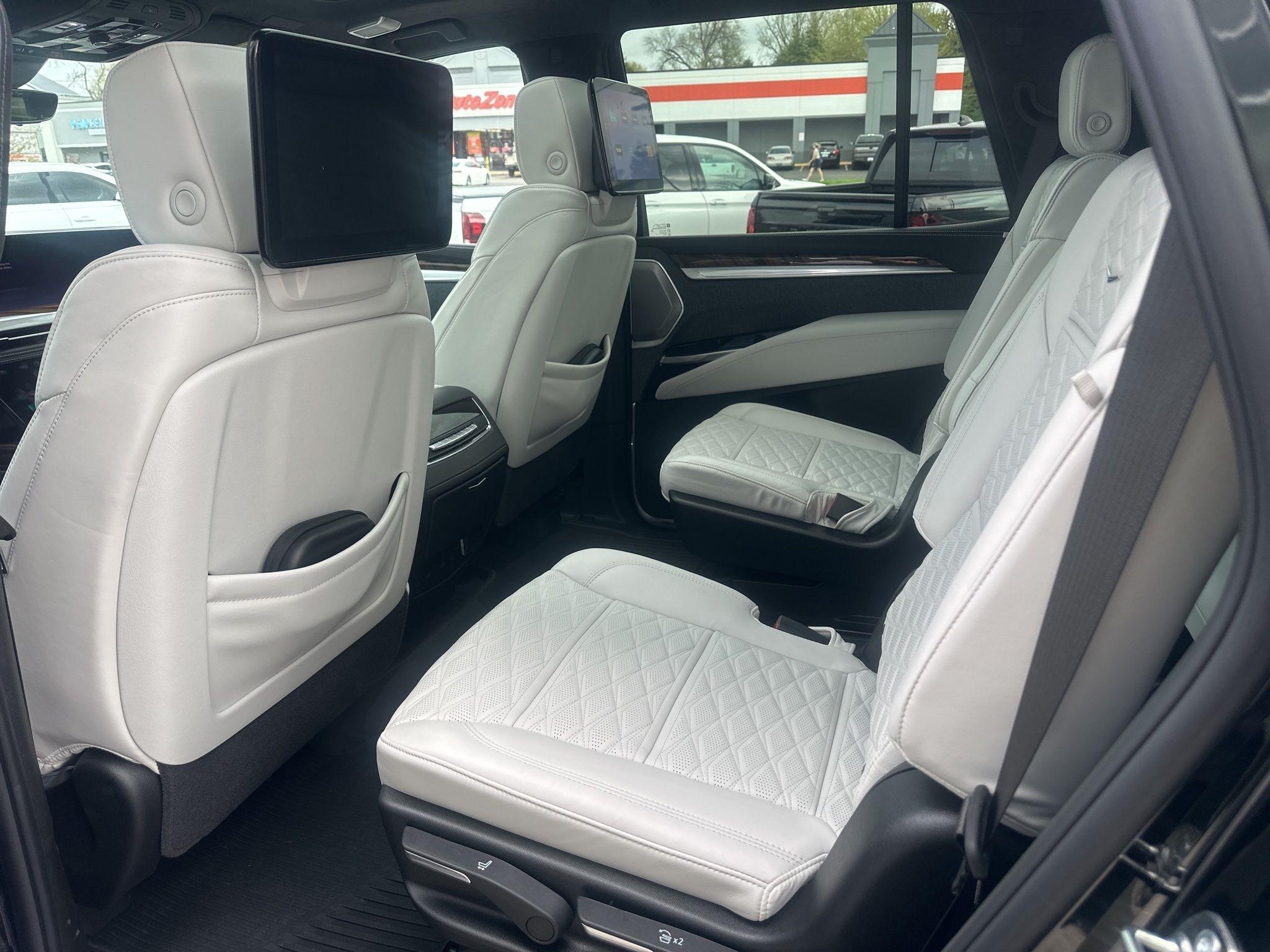 Cadillac Escalade  2026