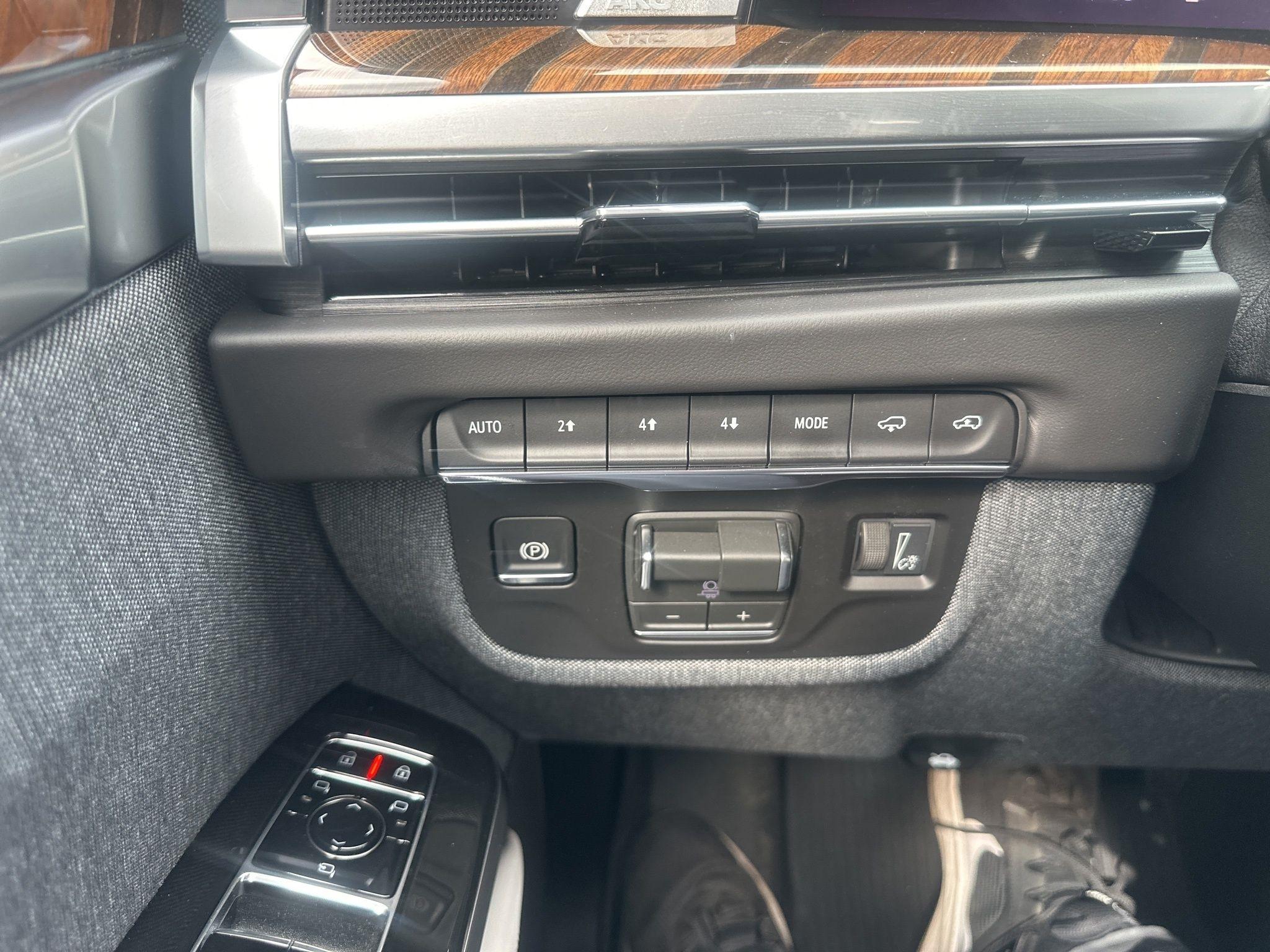 Cadillac Escalade  2026