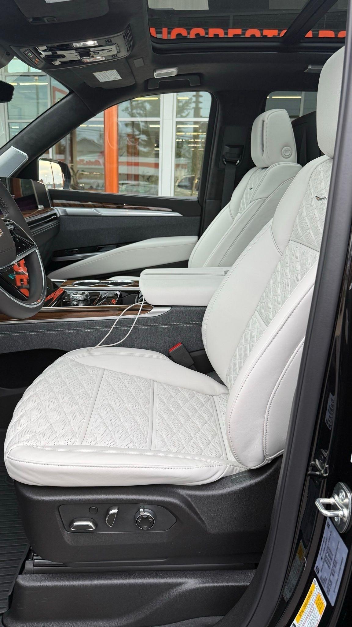 Cadillac Escalade  2026