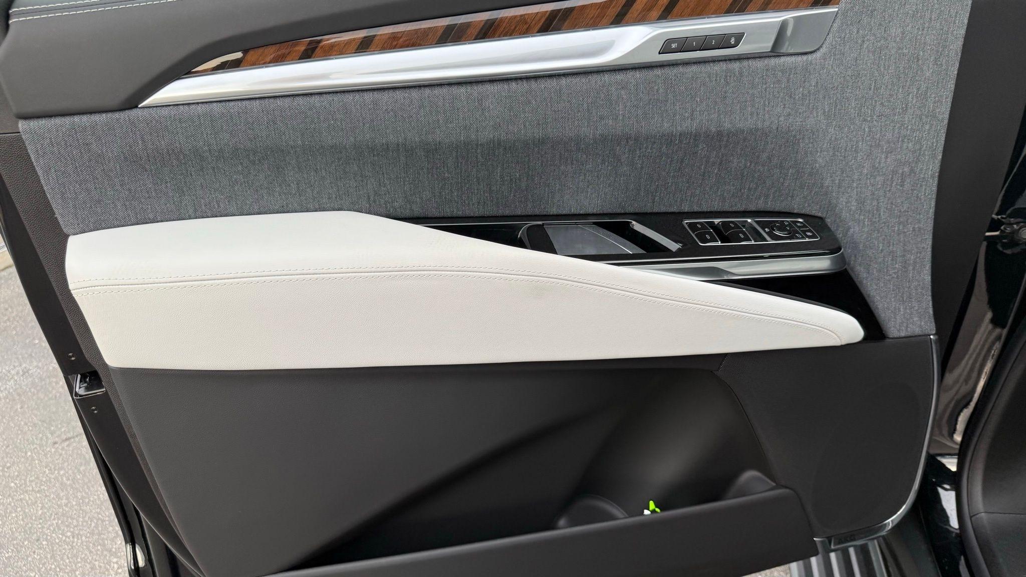 Cadillac Escalade  2026