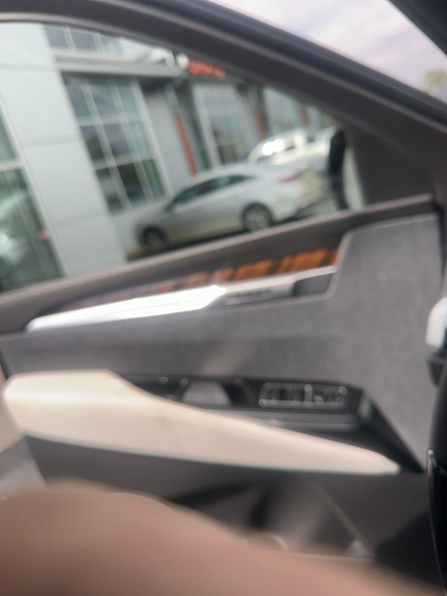 Cadillac Escalade  2026