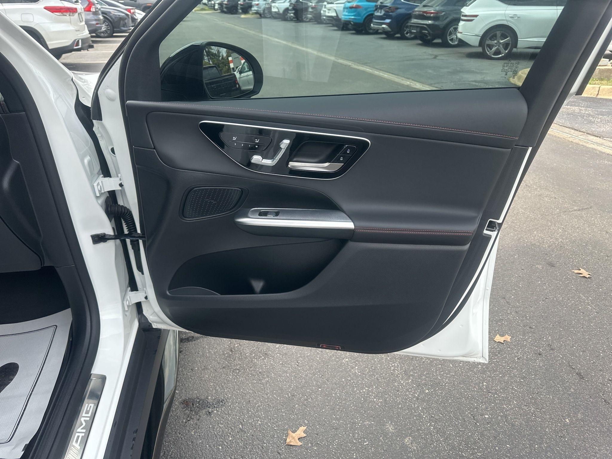 Mercedes-Benz GLC  2026