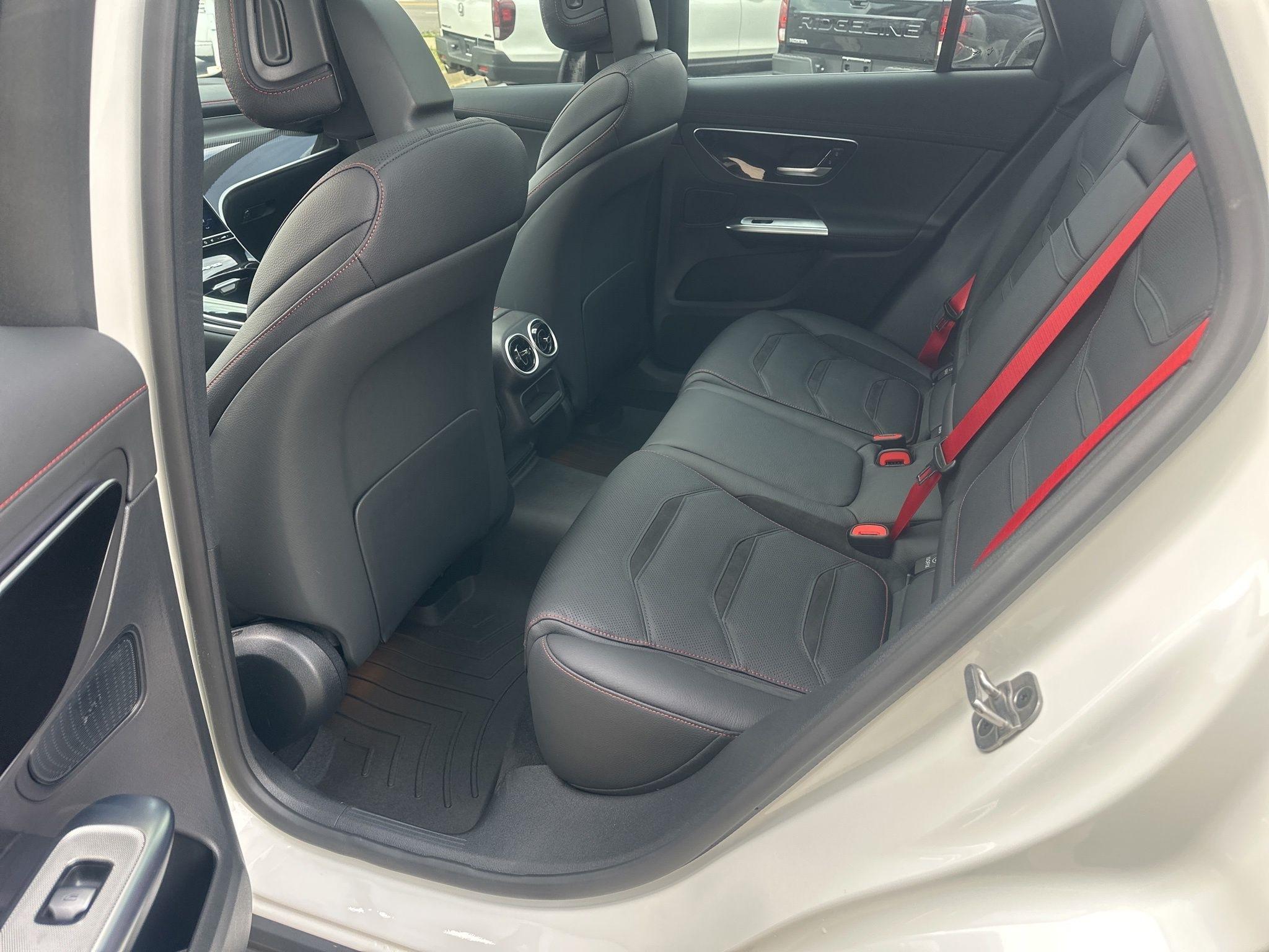 Mercedes-Benz GLC  2026