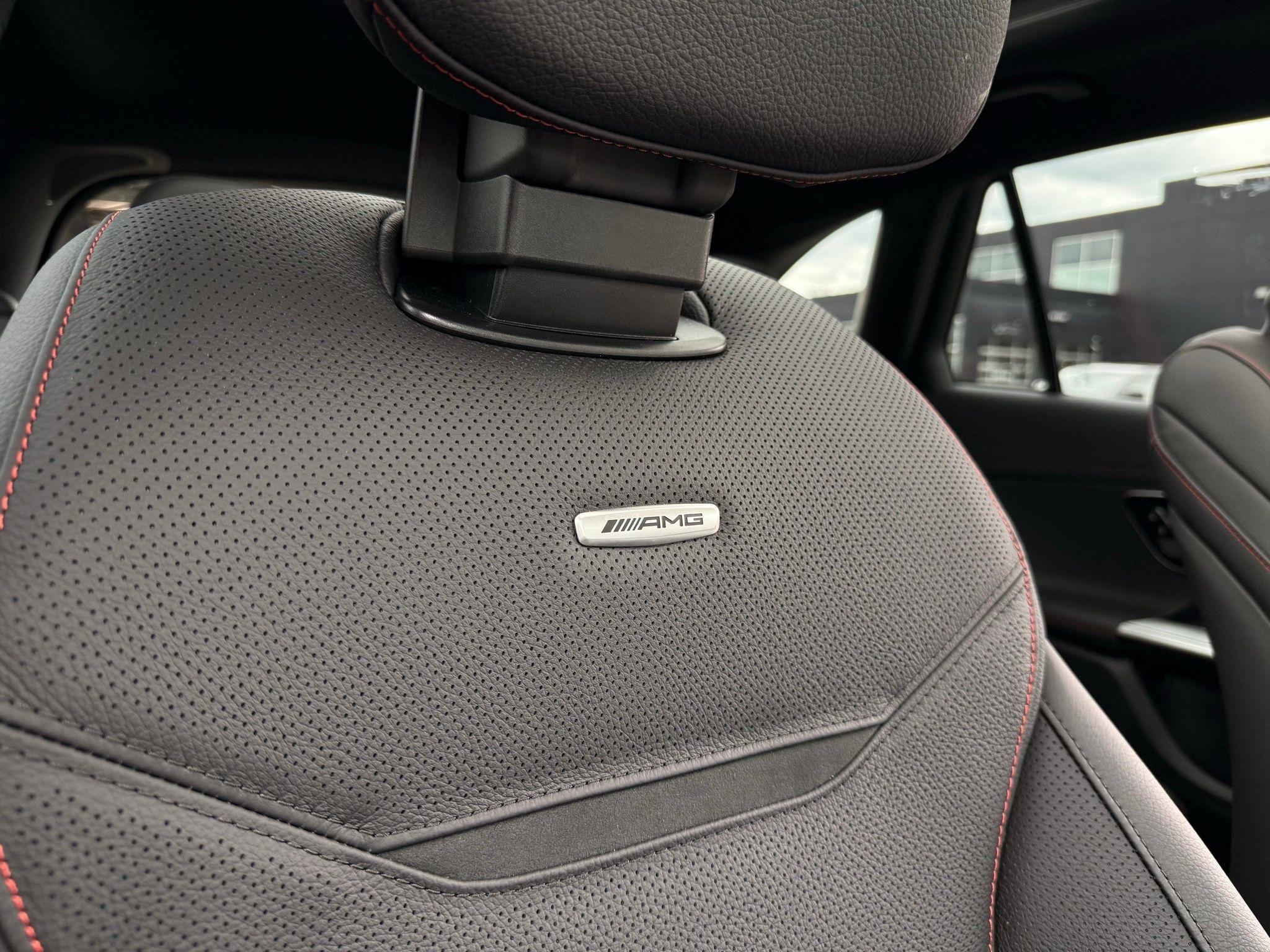 Mercedes-Benz GLC  2026