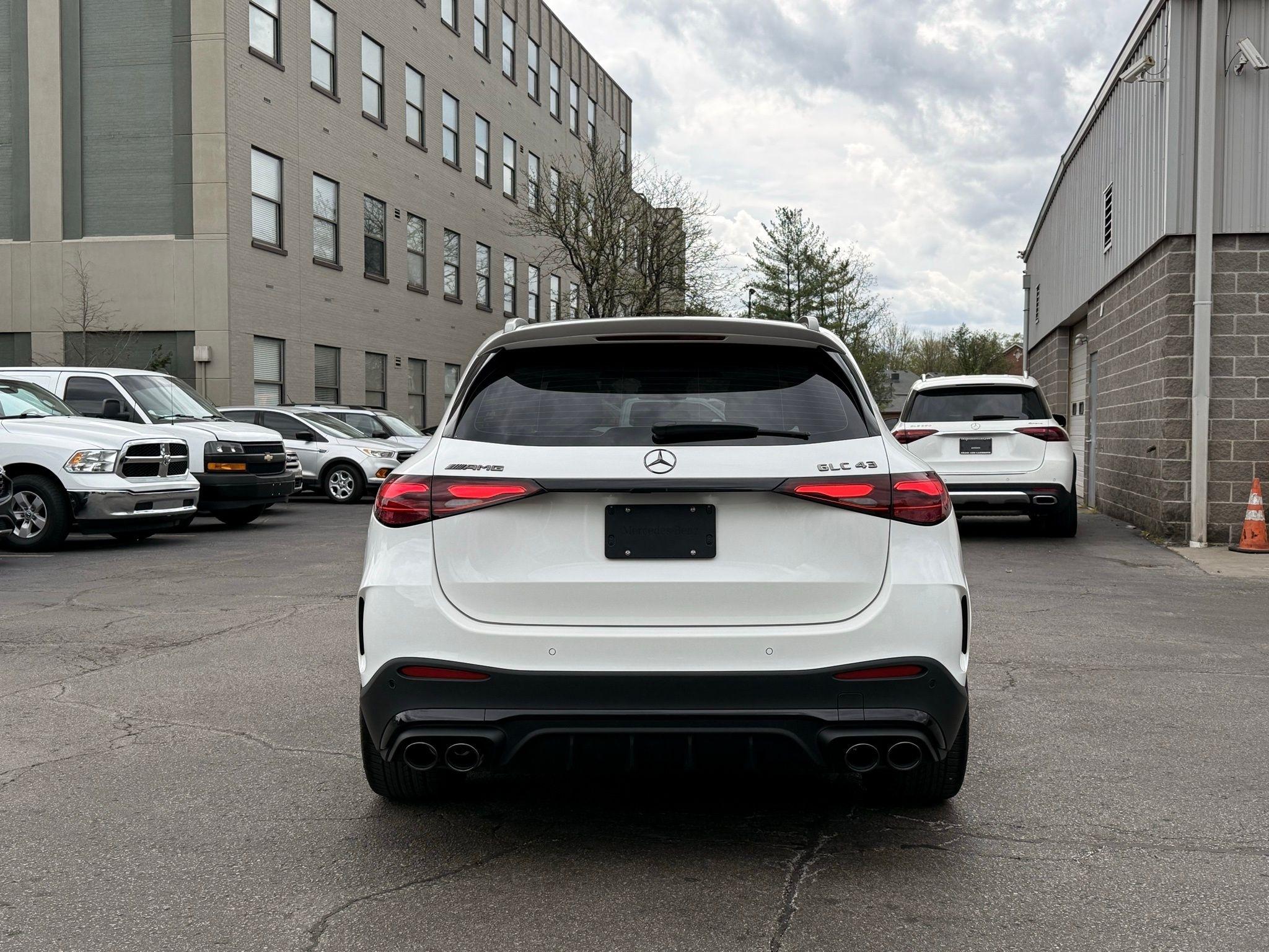 Mercedes-Benz GLC  2026