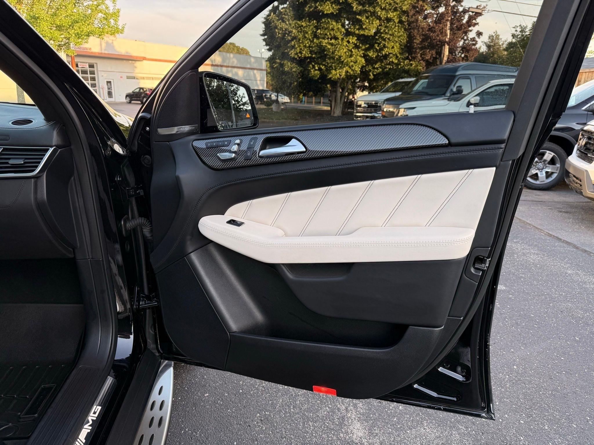 Mercedes-Benz GLE  2019