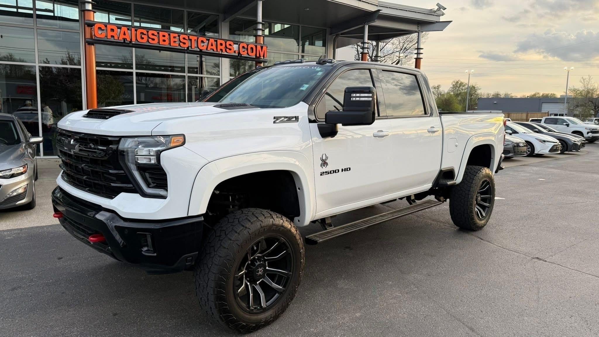 Chevrolet Silverado 2500HD  2025