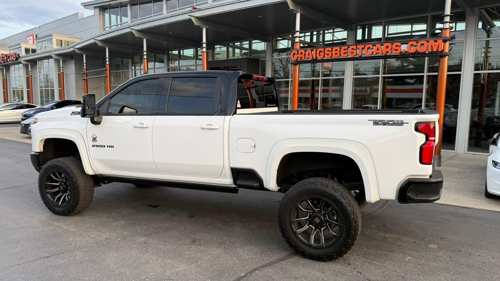 Chevrolet Silverado 2500HD  2025