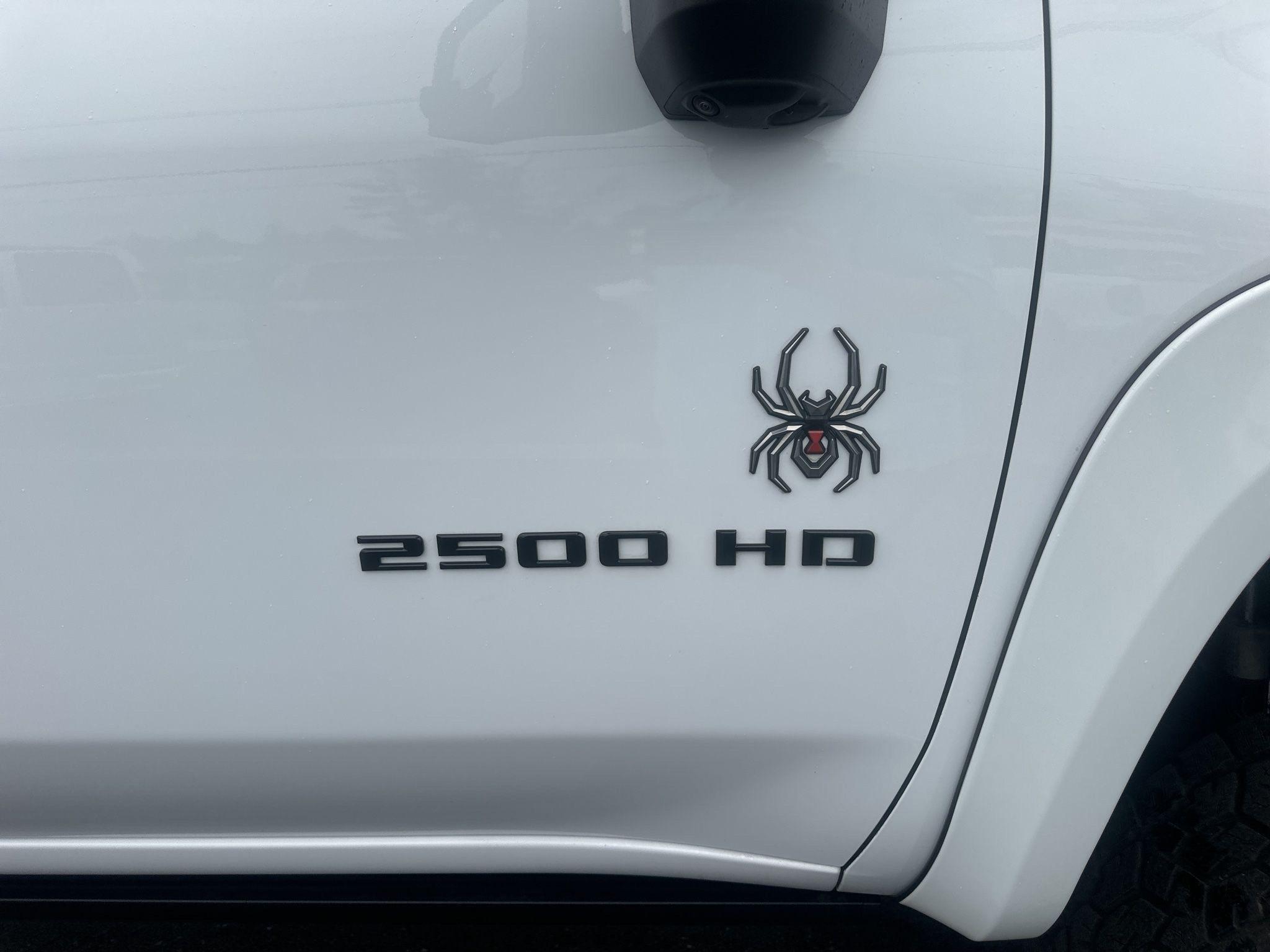 Chevrolet Silverado 2500HD  2025