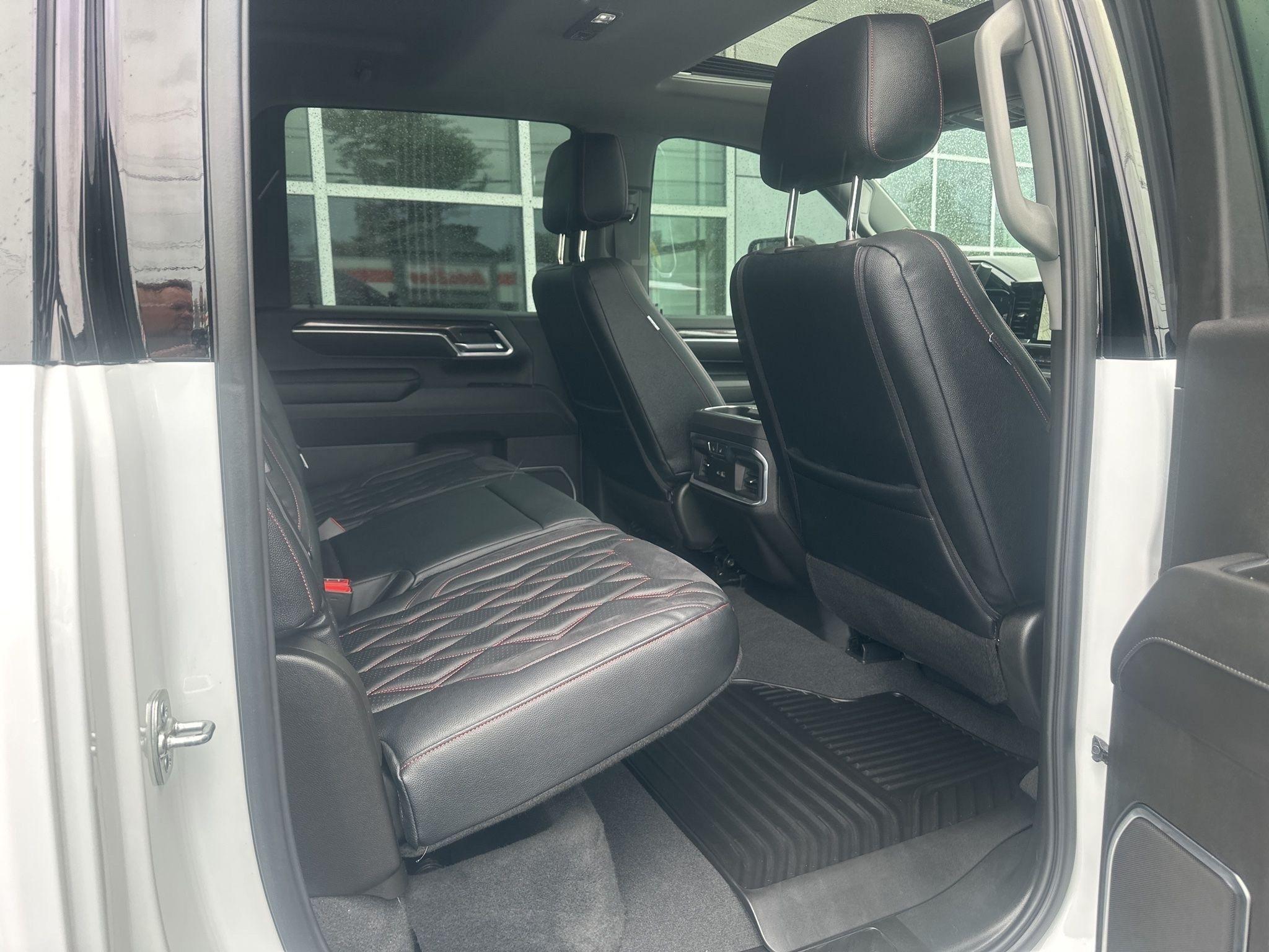 Chevrolet Silverado 2500HD  2025