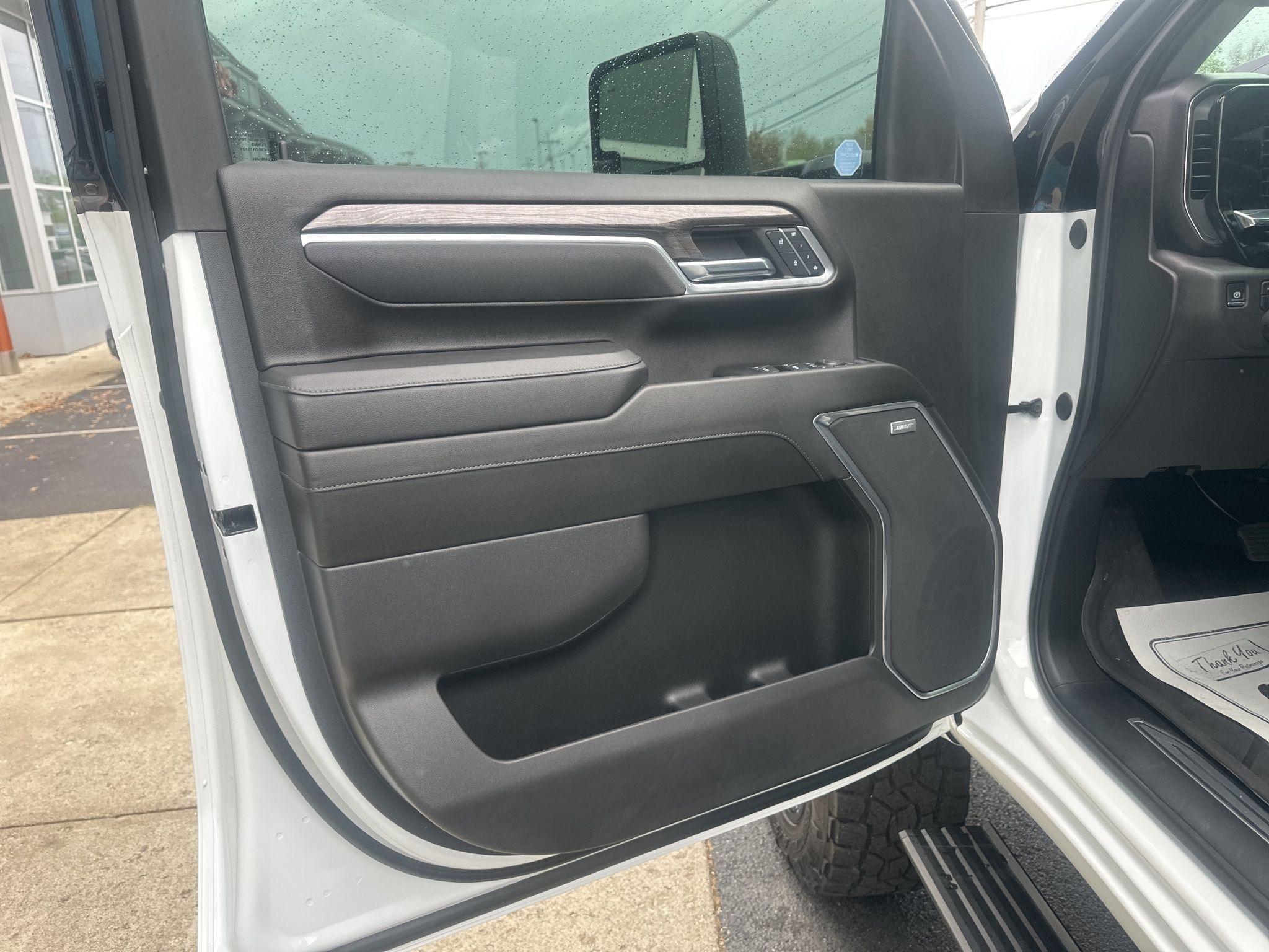 Chevrolet Silverado 2500HD  2025