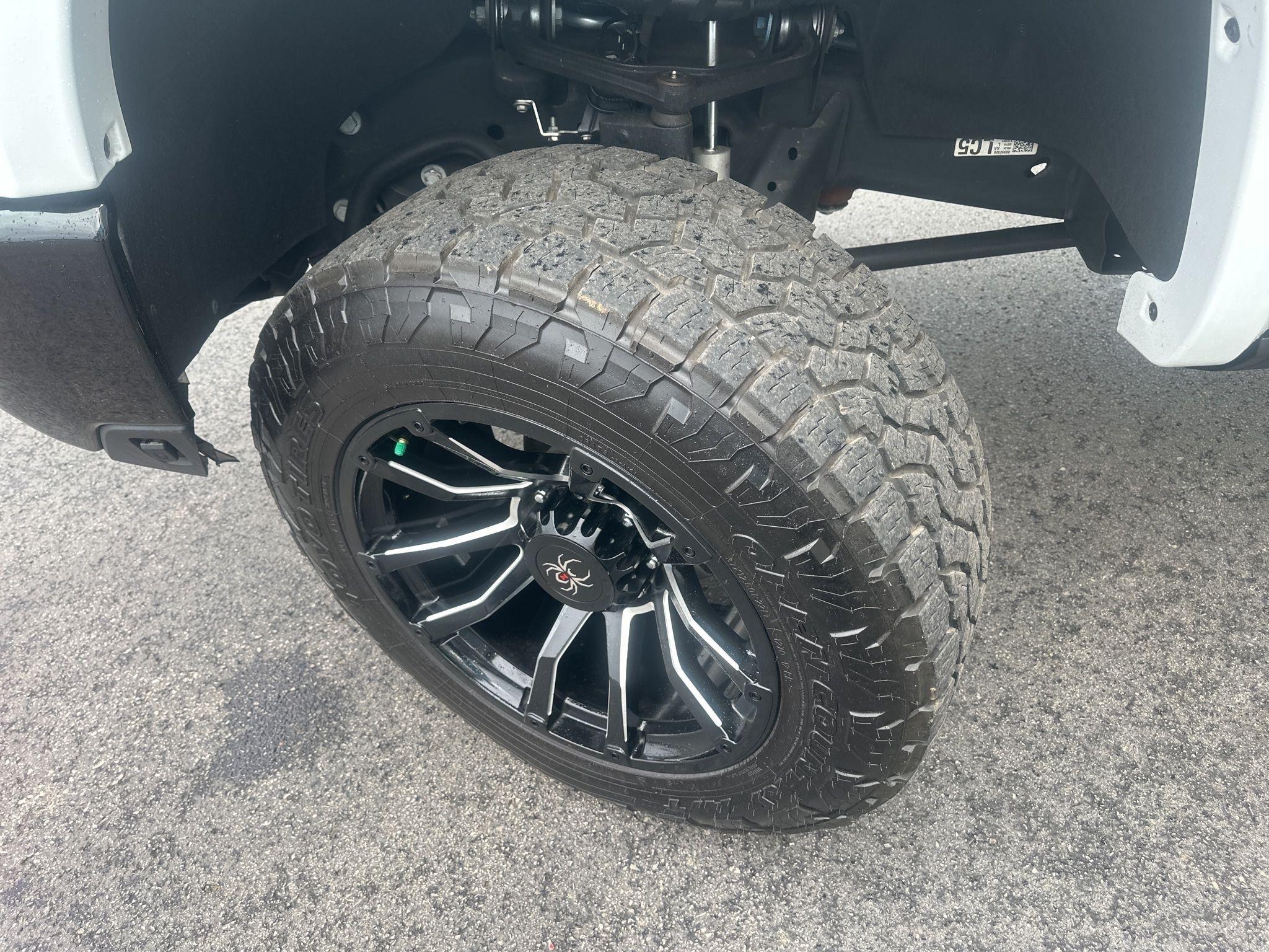 Chevrolet Silverado 2500HD  2025