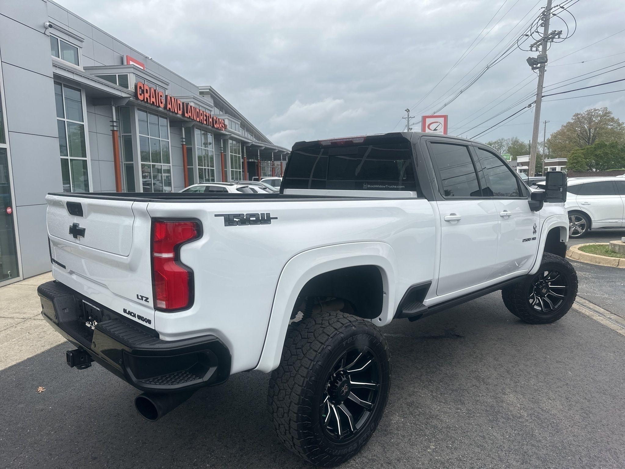 Chevrolet Silverado 2500HD  2025