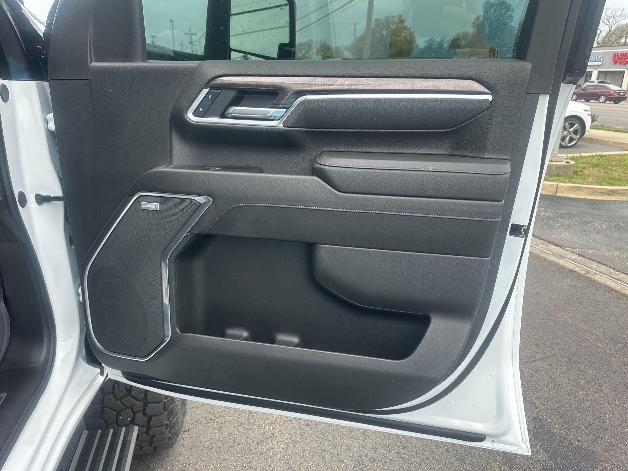 Chevrolet Silverado 2500HD  2025