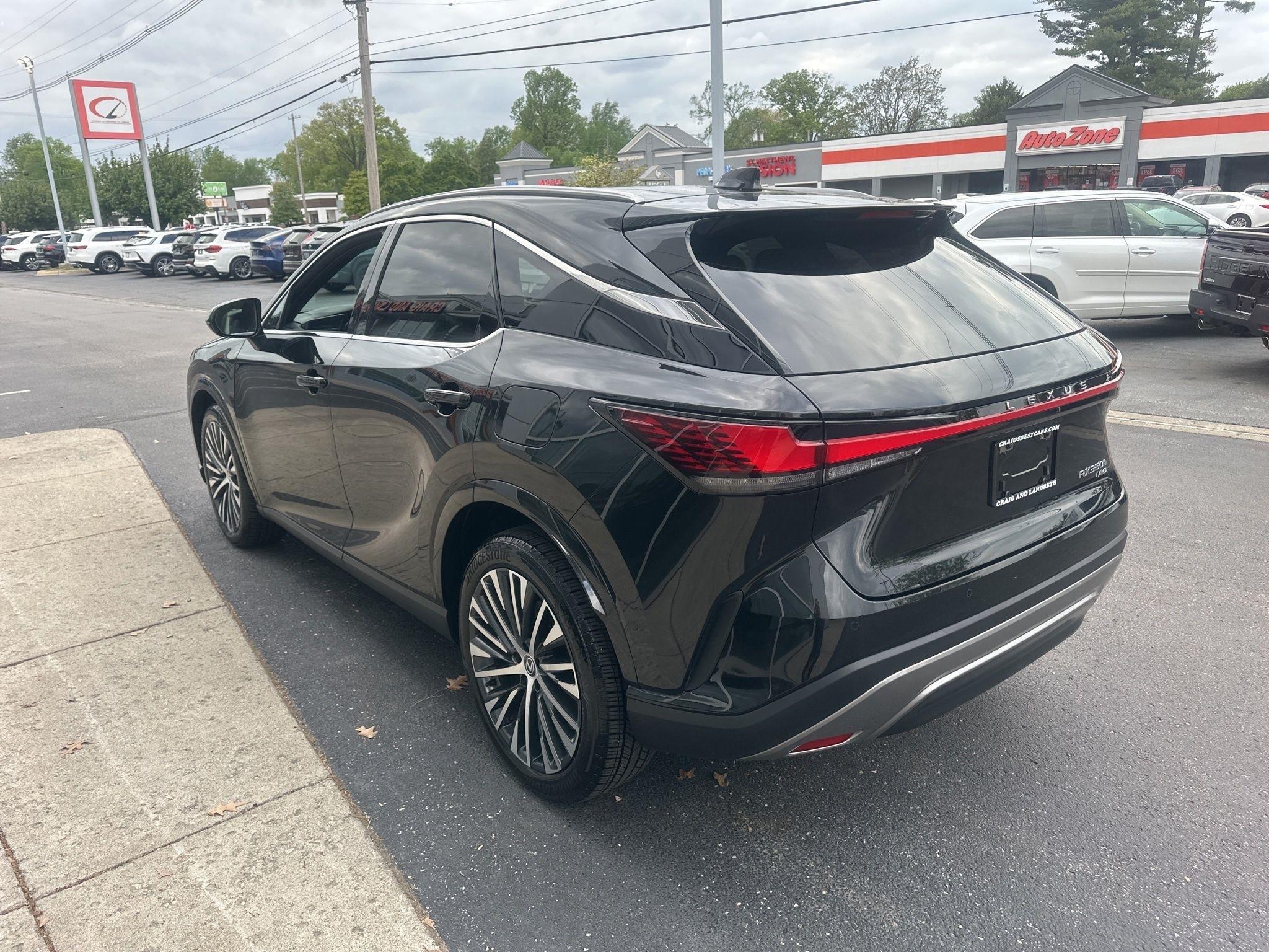 Lexus RX  2025