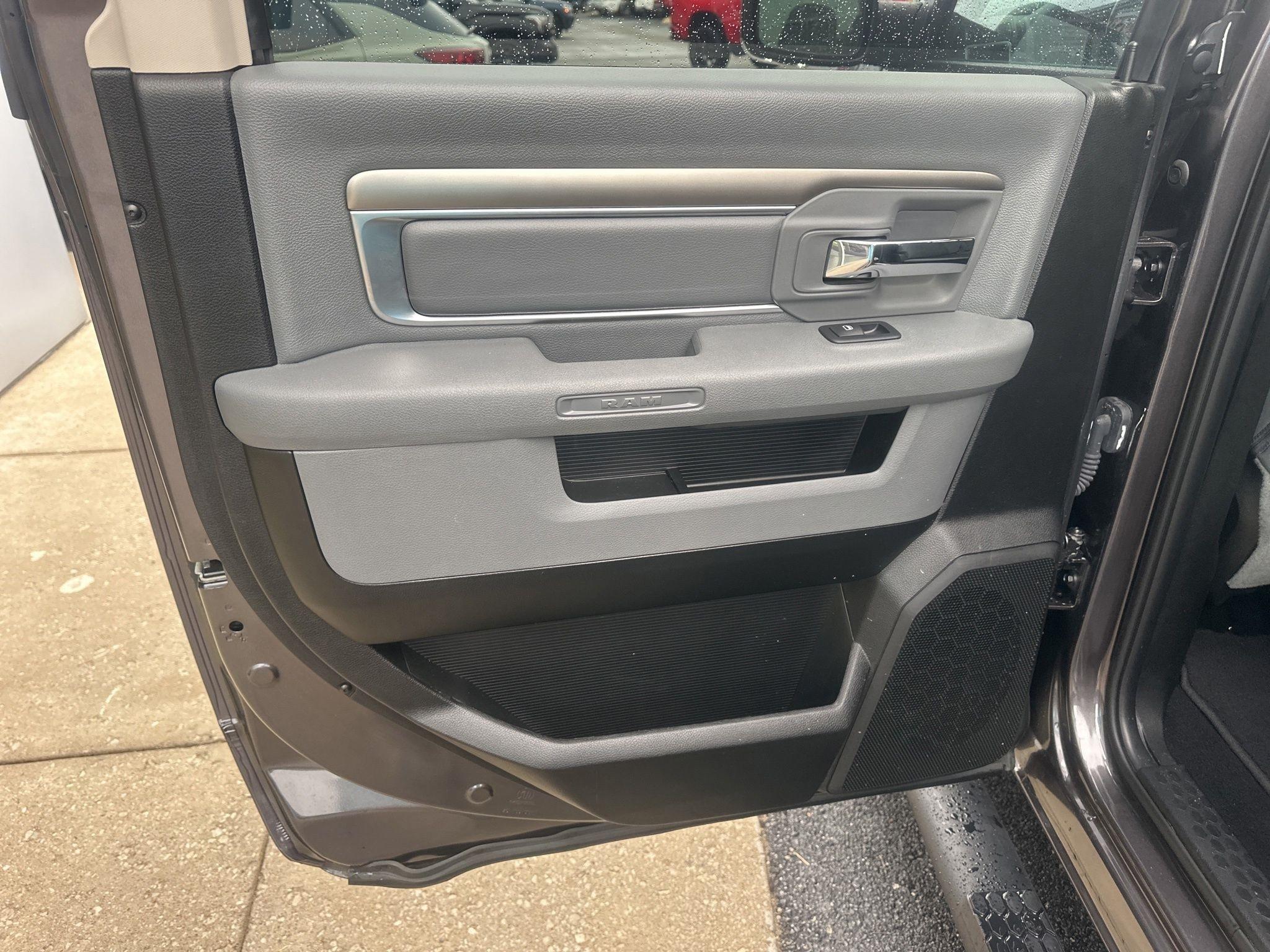 RAM 1500 Classic  2020