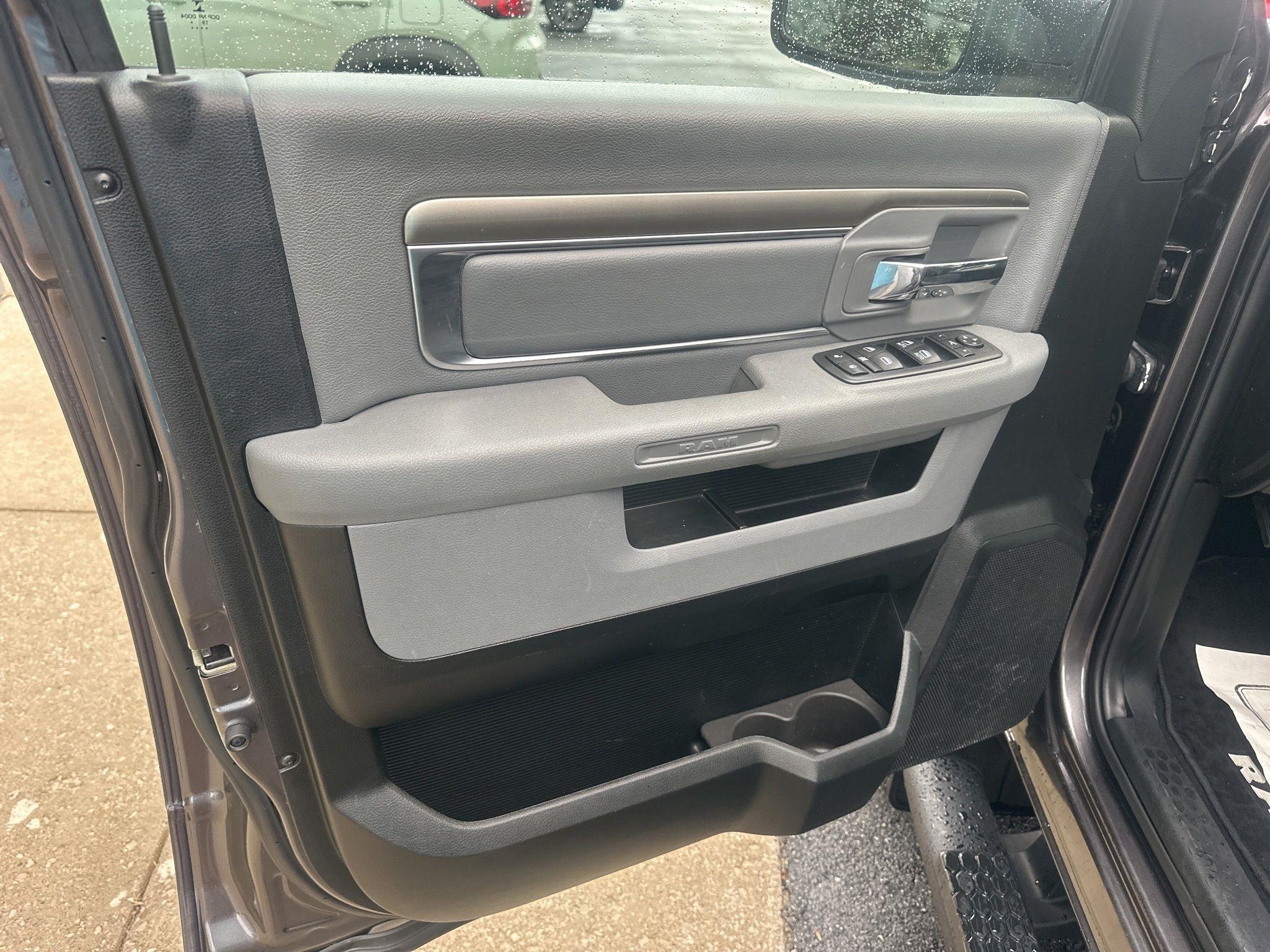 RAM 1500 Classic  2020