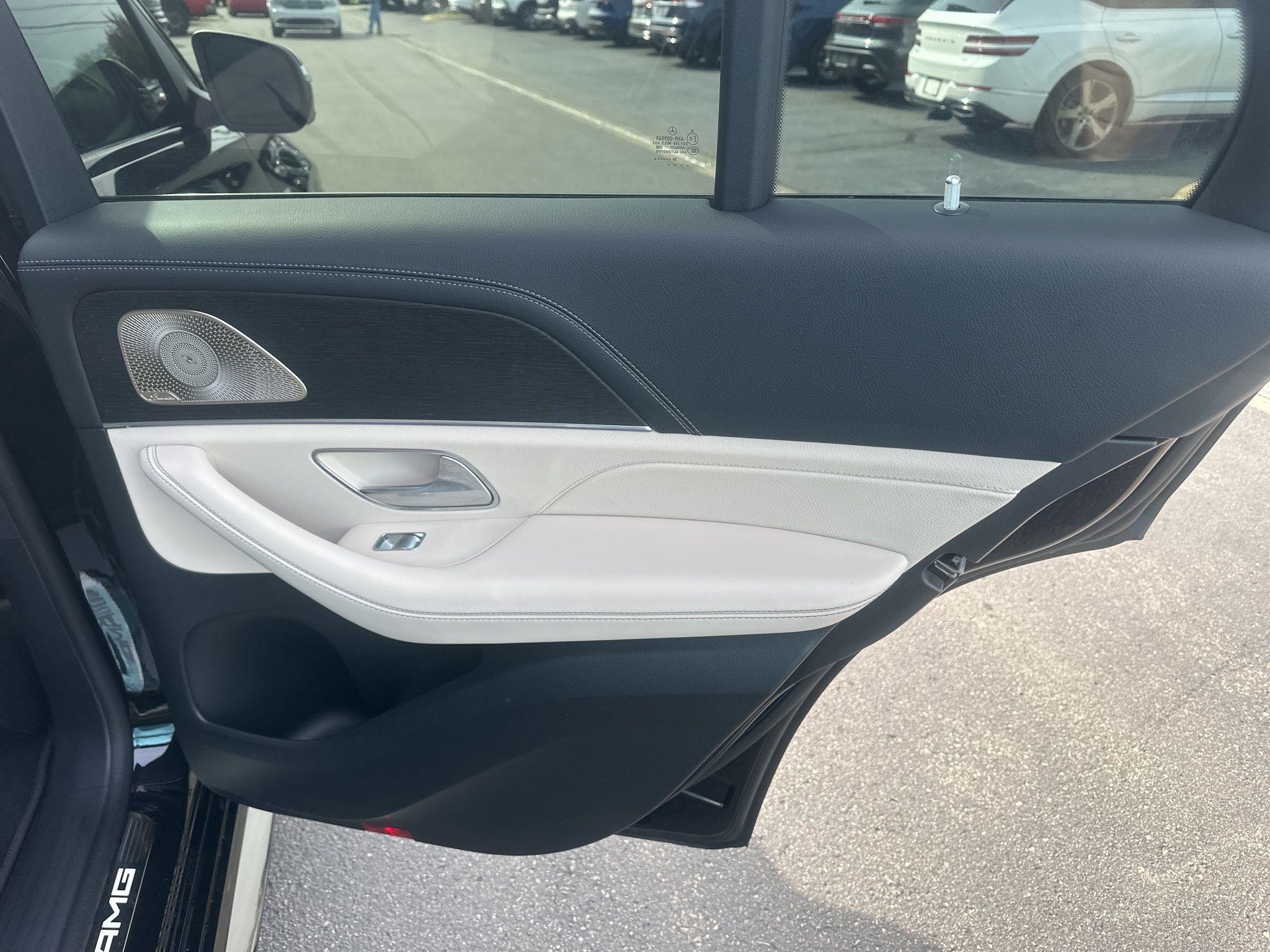 Mercedes-Benz GLE  2026