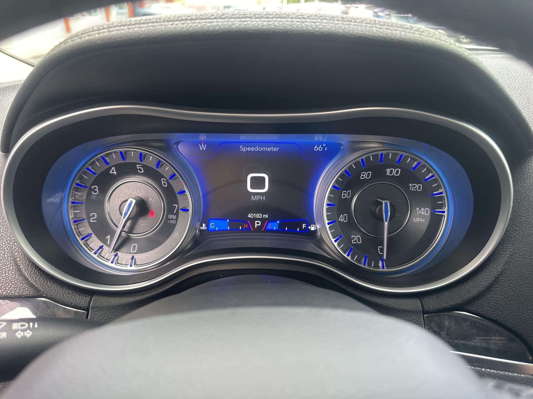 Chrysler 300  2023