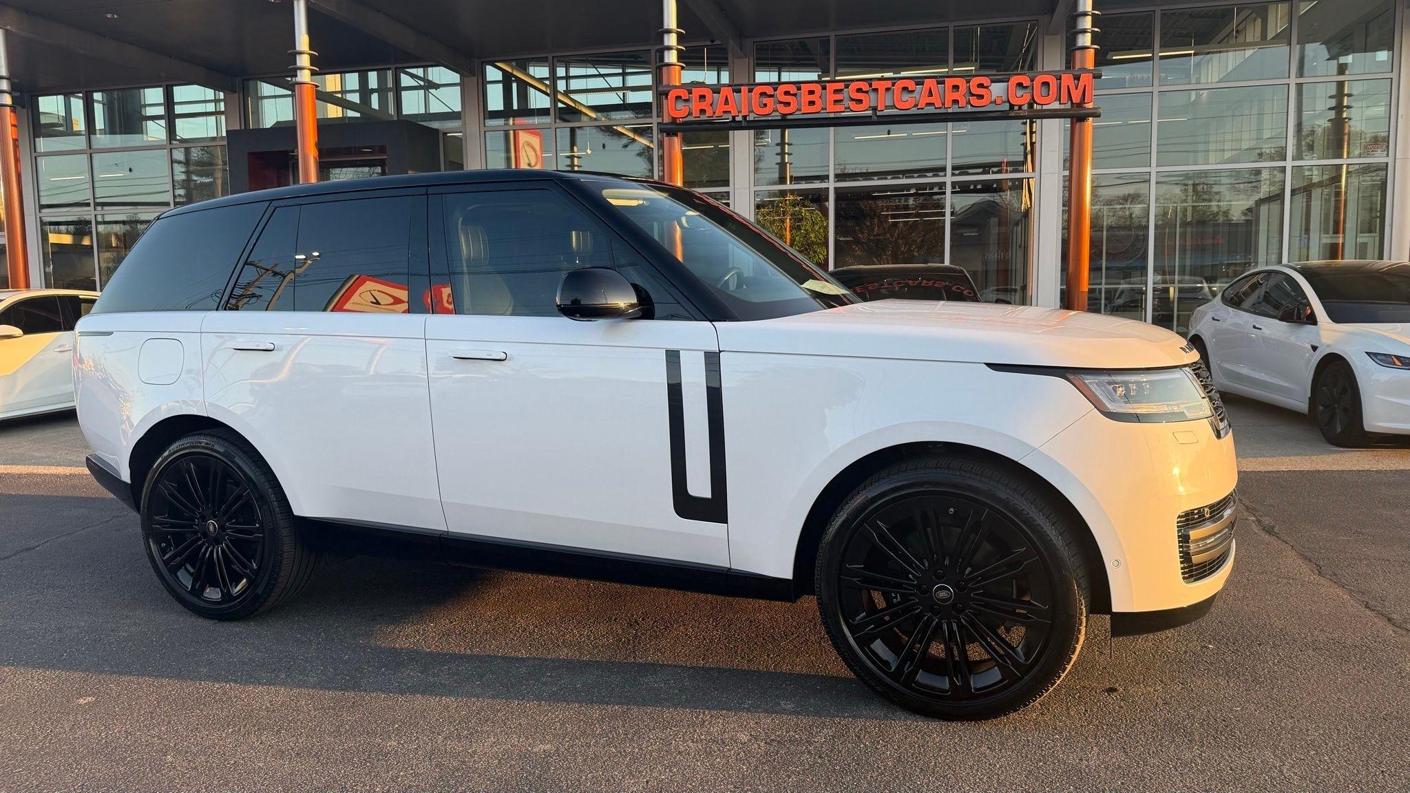 2025 Land Rover Range Rover SE