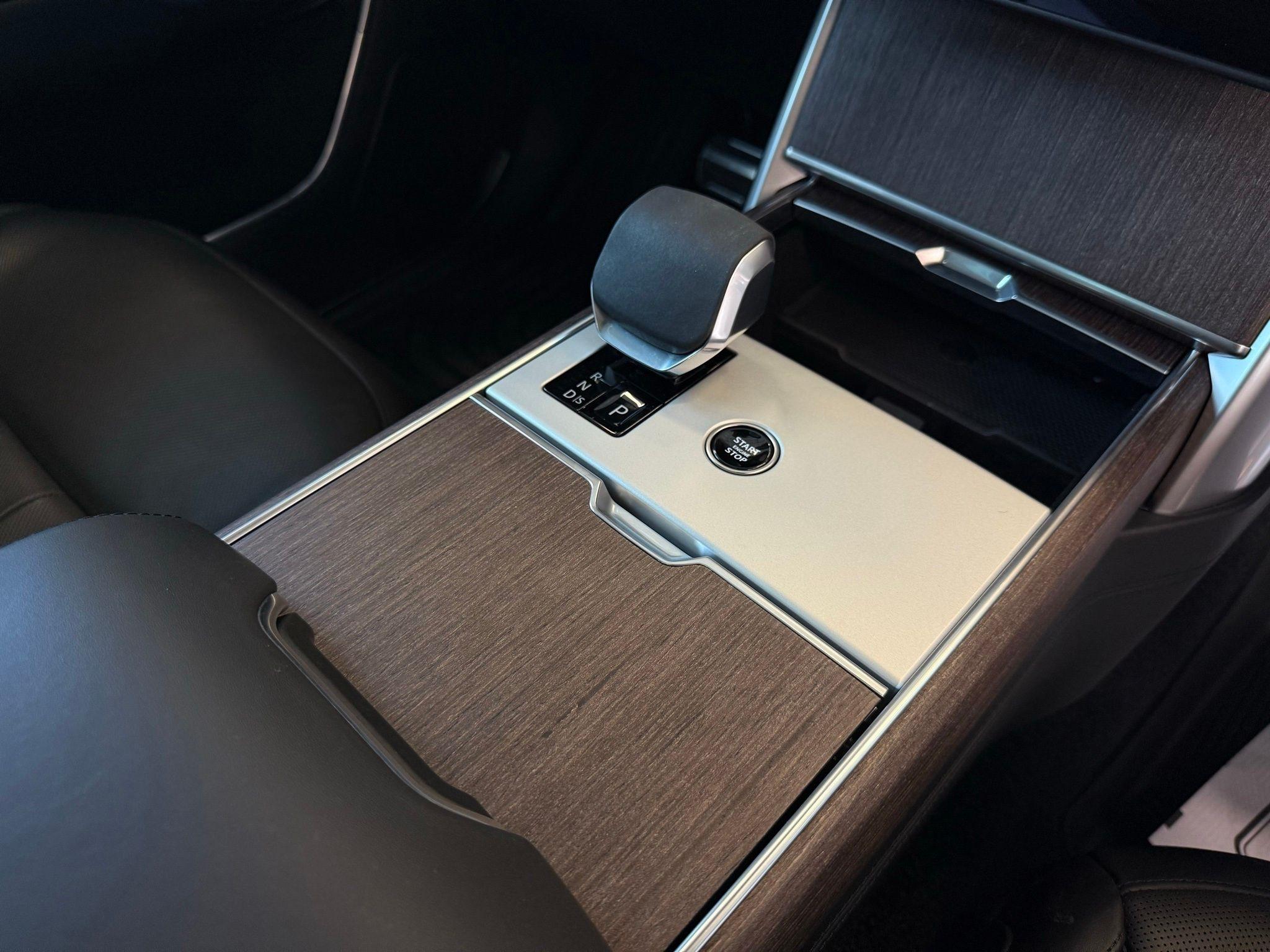 Land Rover Range Rover  2025